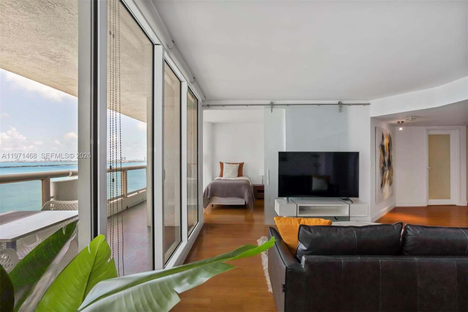 1717 N Bayshore Dr # 2740, Miami FL 33132 — 17