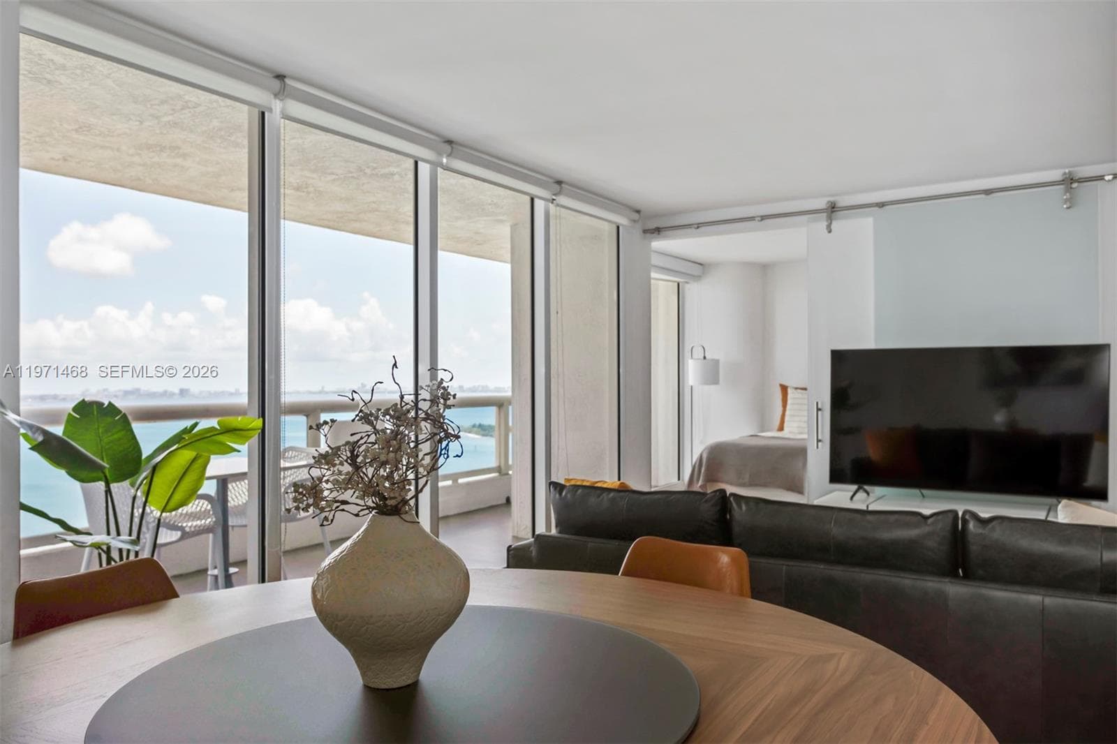 1717 N Bayshore Dr # 2740, Miami FL 33132 — 16