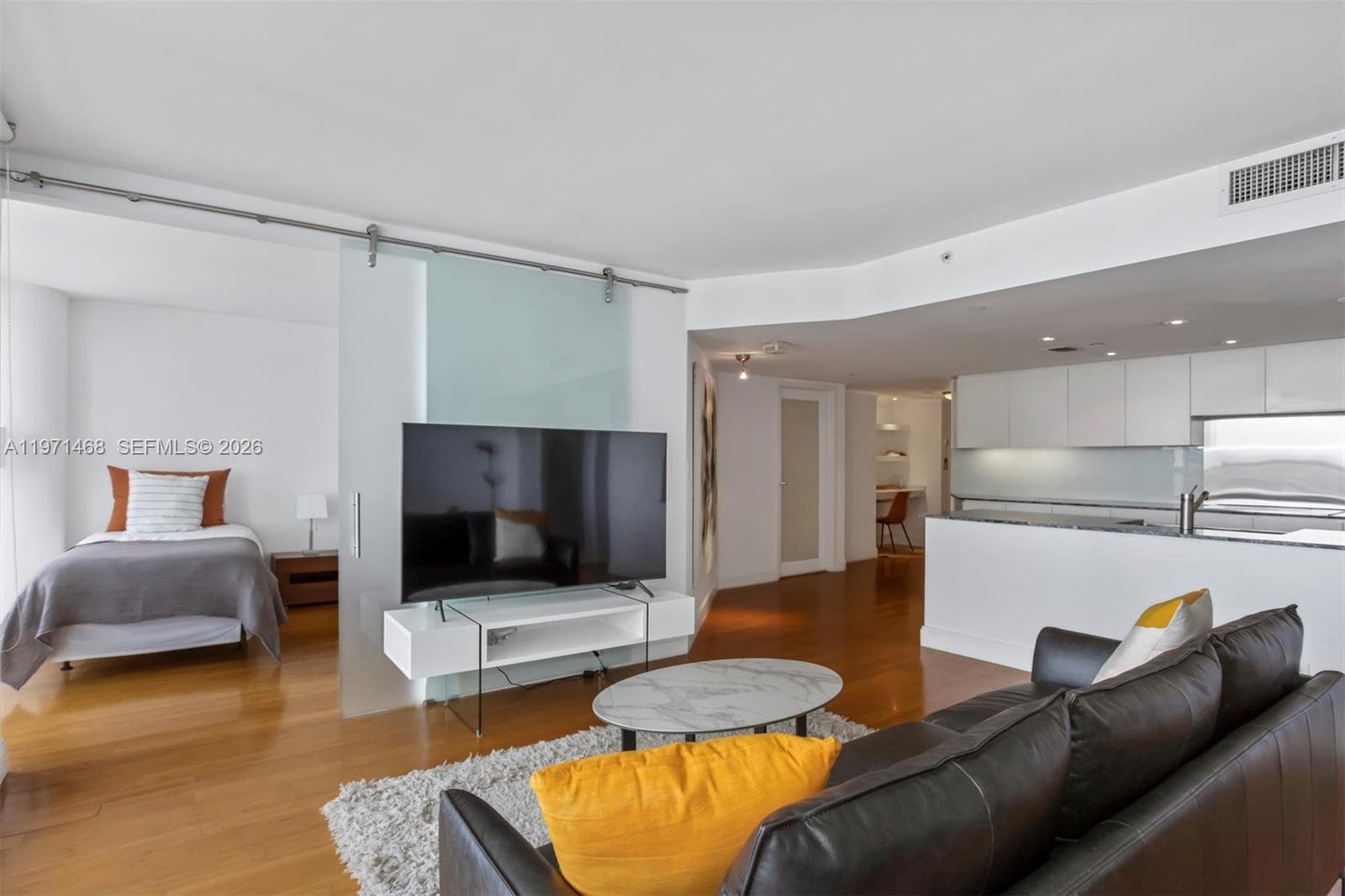 1717 N Bayshore Dr # 2740, Miami FL 33132 — 18