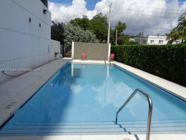 36 NW 6 Ave # 608, Miami FL 33128 — 3