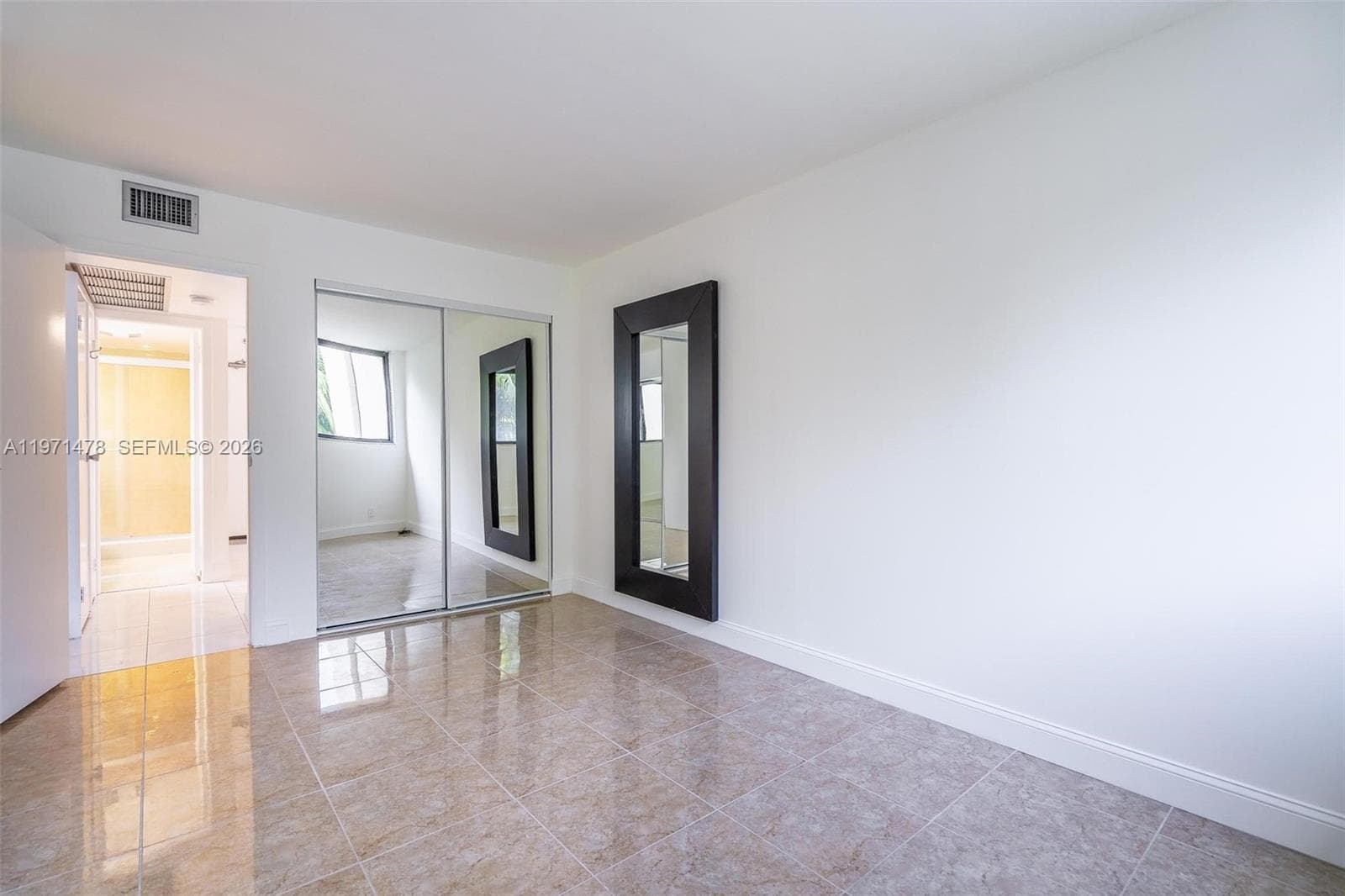 20347 W Country Club Dr, Aventura FL 33180 — 20