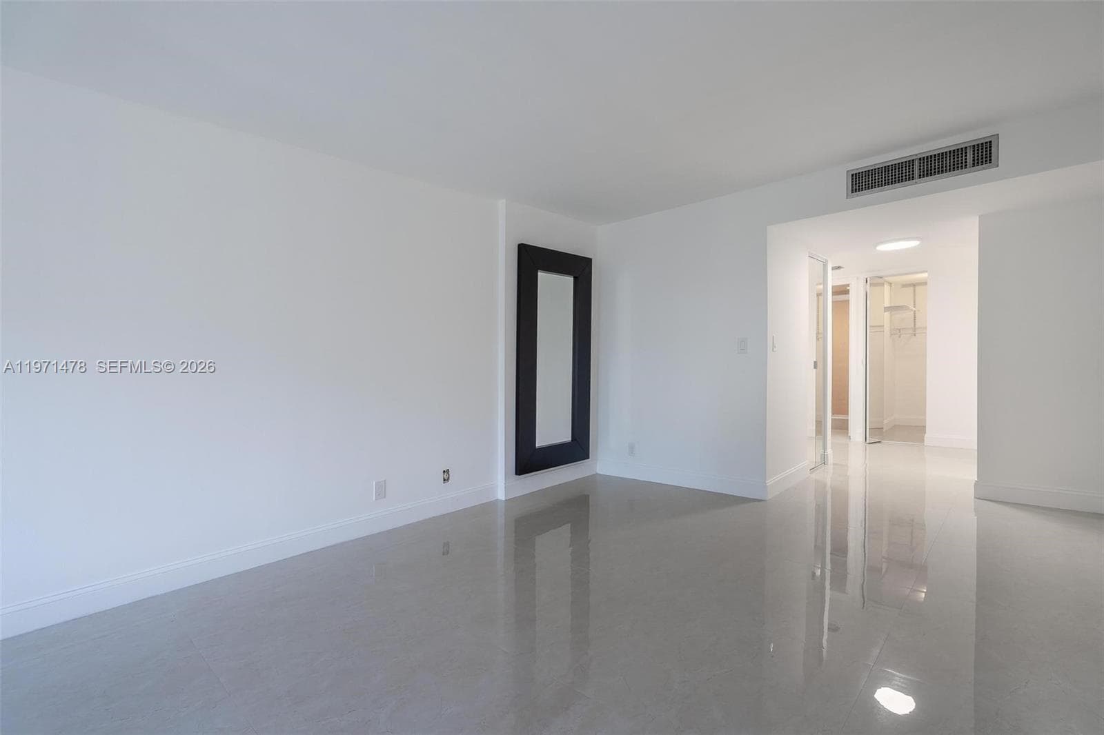 20347 W Country Club Dr, Aventura FL 33180 — 15