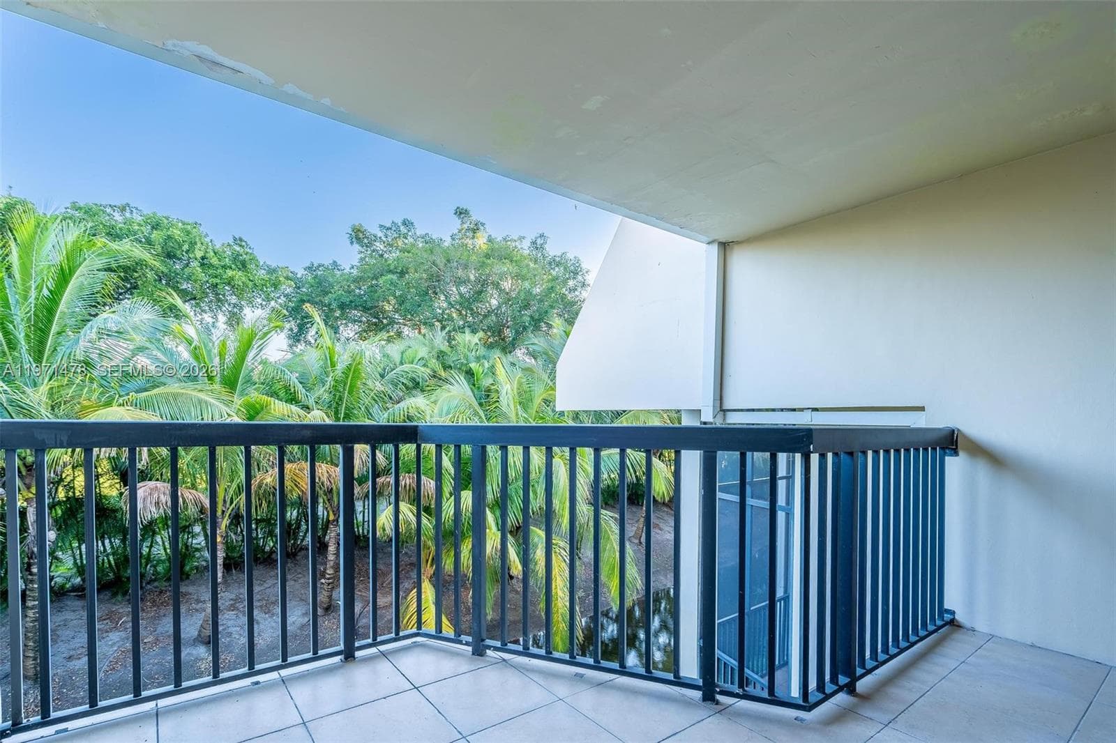 20347 W Country Club Dr, Aventura FL 33180 — 8