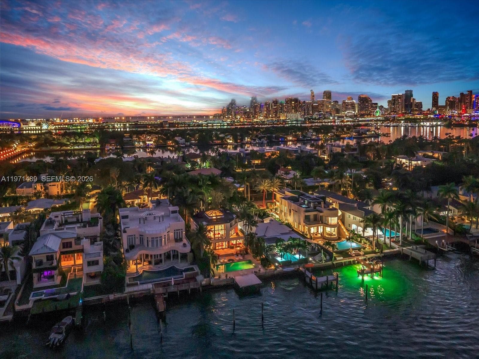 279 N Hibiscus Dr, Miami Beach FL 33139 — 3