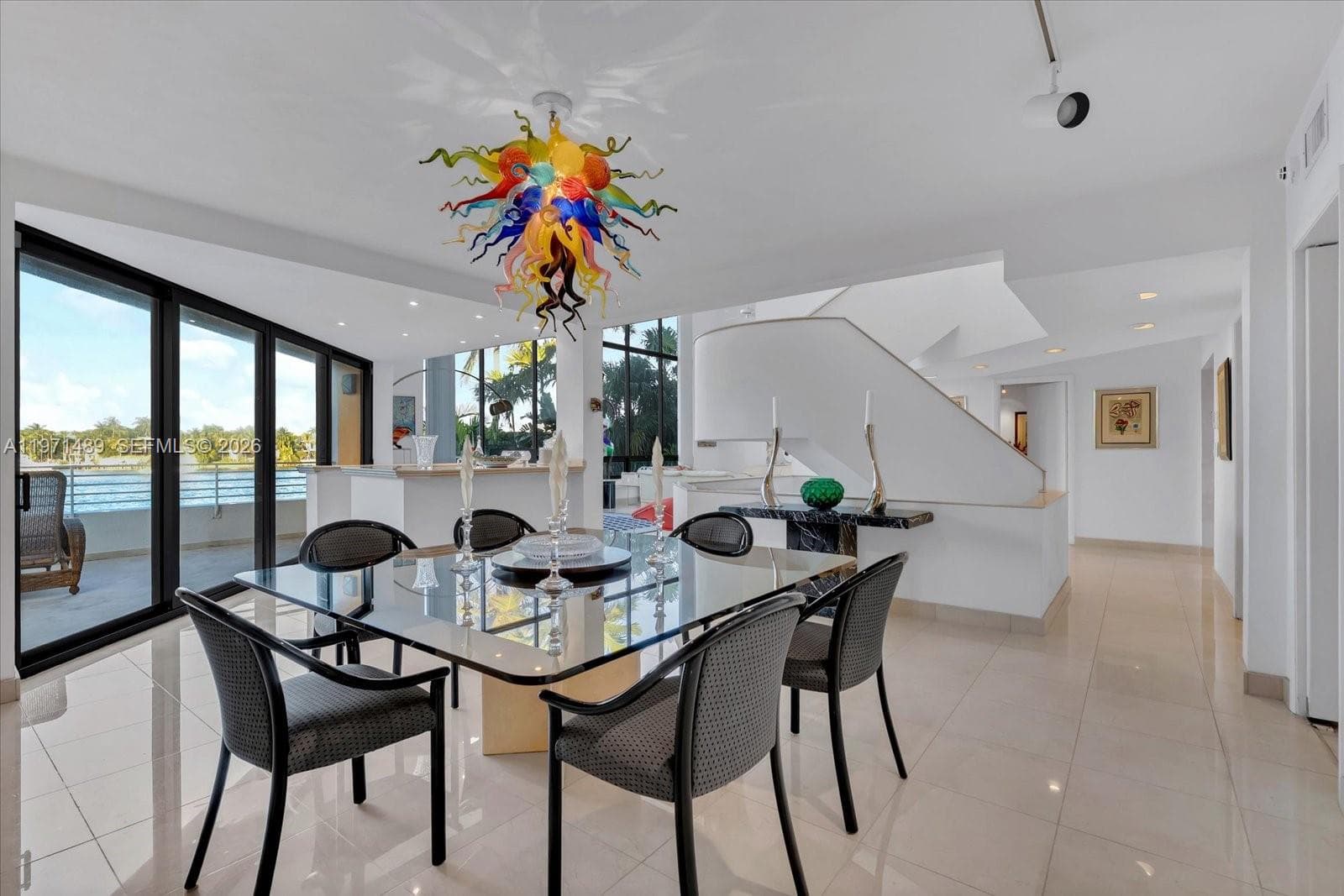 279 N Hibiscus Dr, Miami Beach FL 33139 — 33