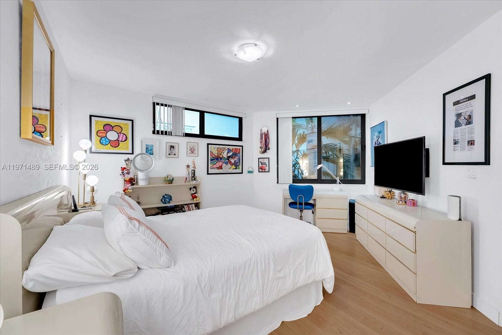 279 N Hibiscus Dr, Miami Beach FL 33139 — 44