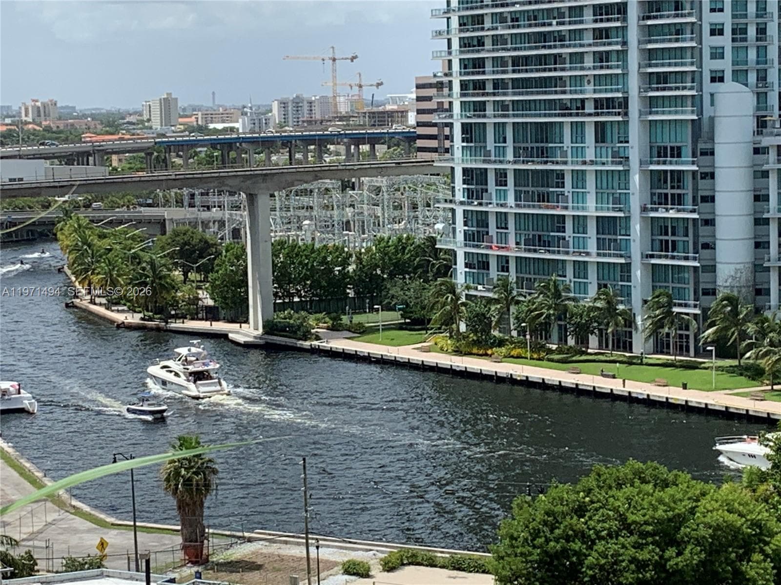 68 SE 6th St # 3010, Miami FL 33131 — 46