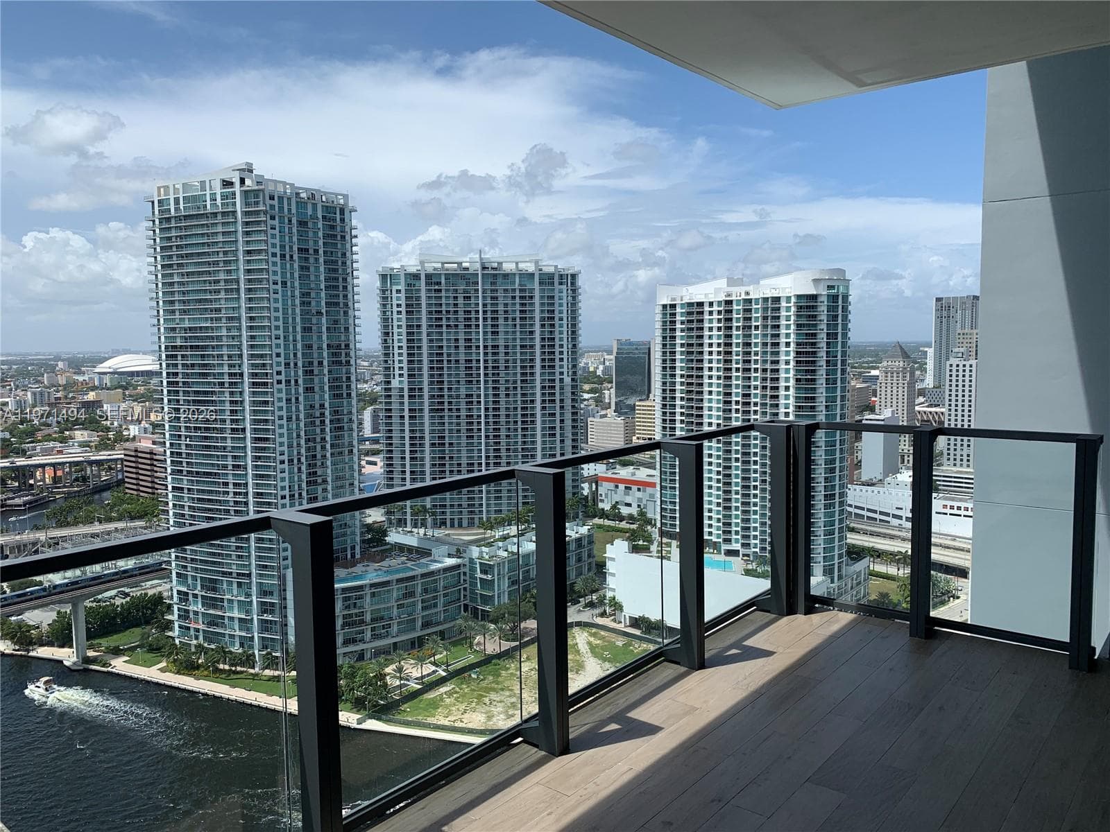68 SE 6th St # 3010, Miami FL 33131 — 1