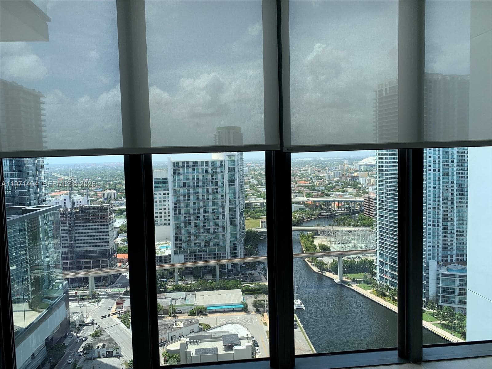 68 SE 6th St # 3010, Miami FL 33131 — 11