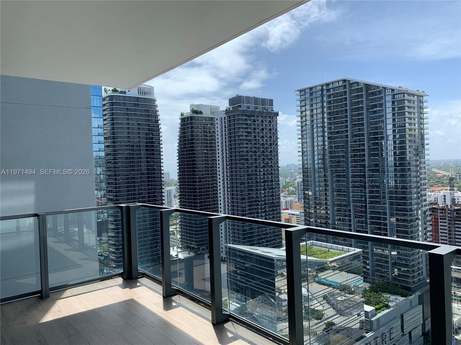68 SE 6th St # 3010, Miami FL 33131 — 39