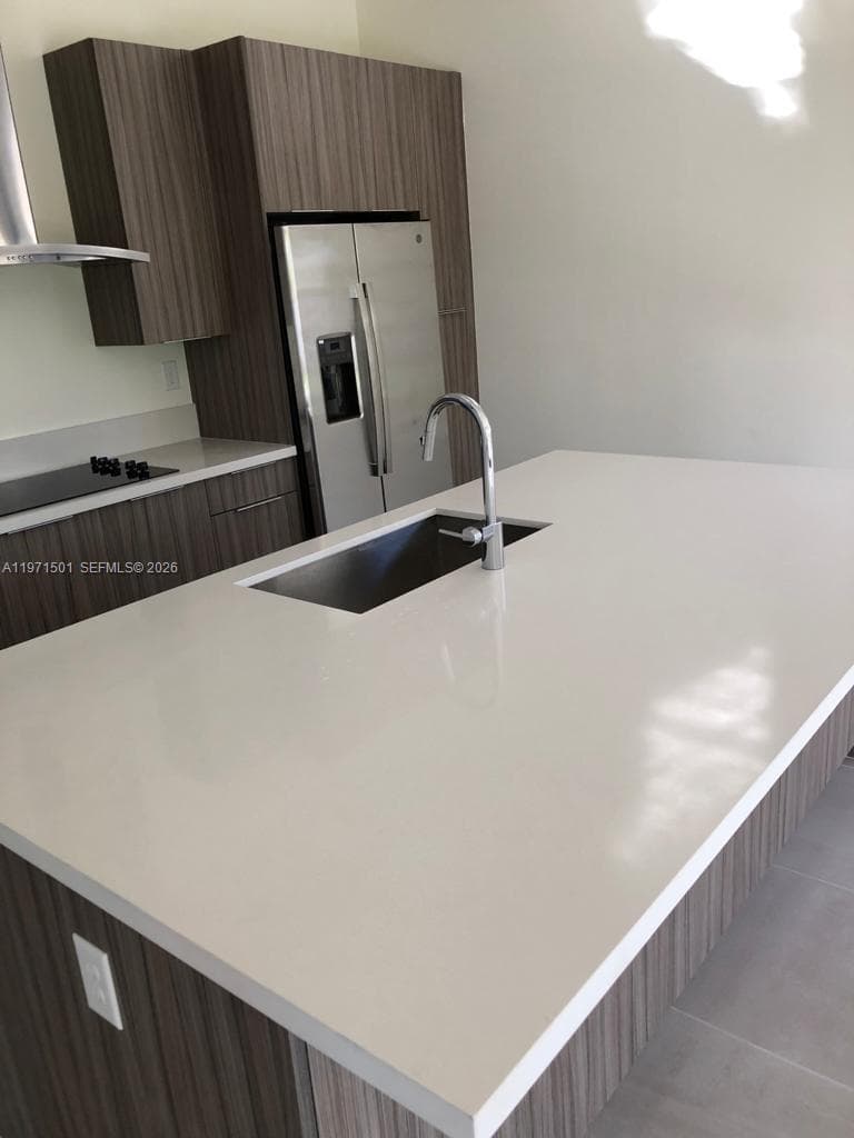 16045 NW 87th Ct, Miami Lakes FL 33018 — 9