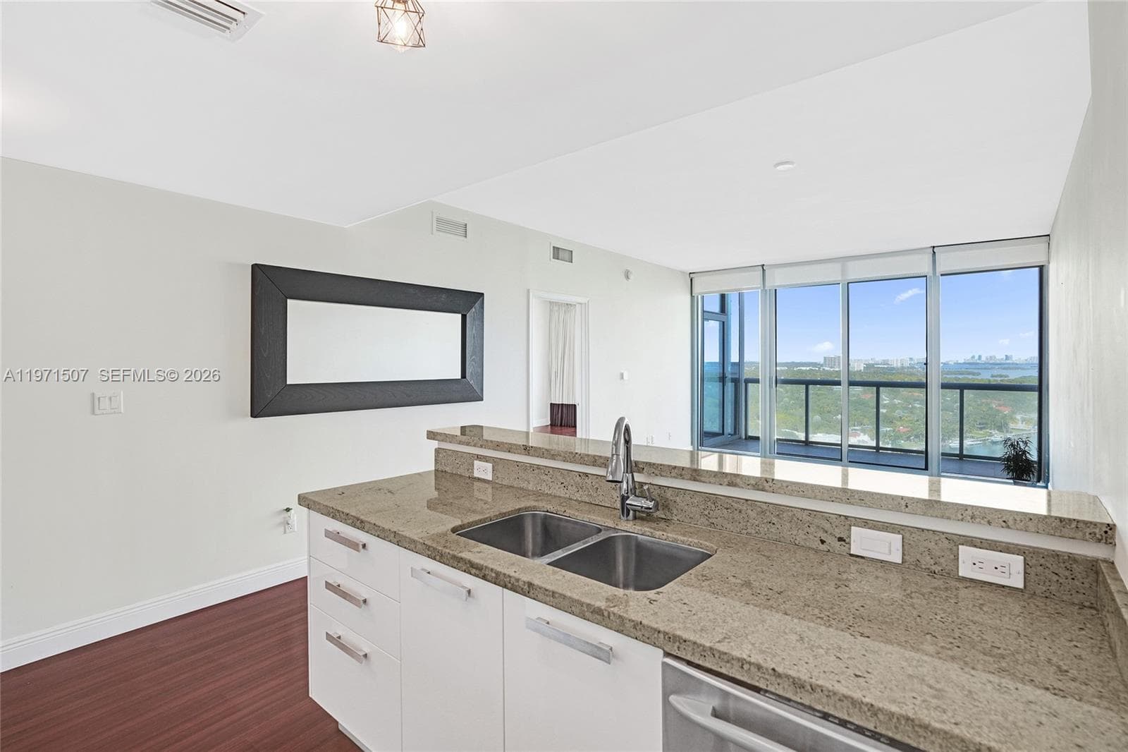 601 NE 36th St # 1908, Miami FL 33137 — 20