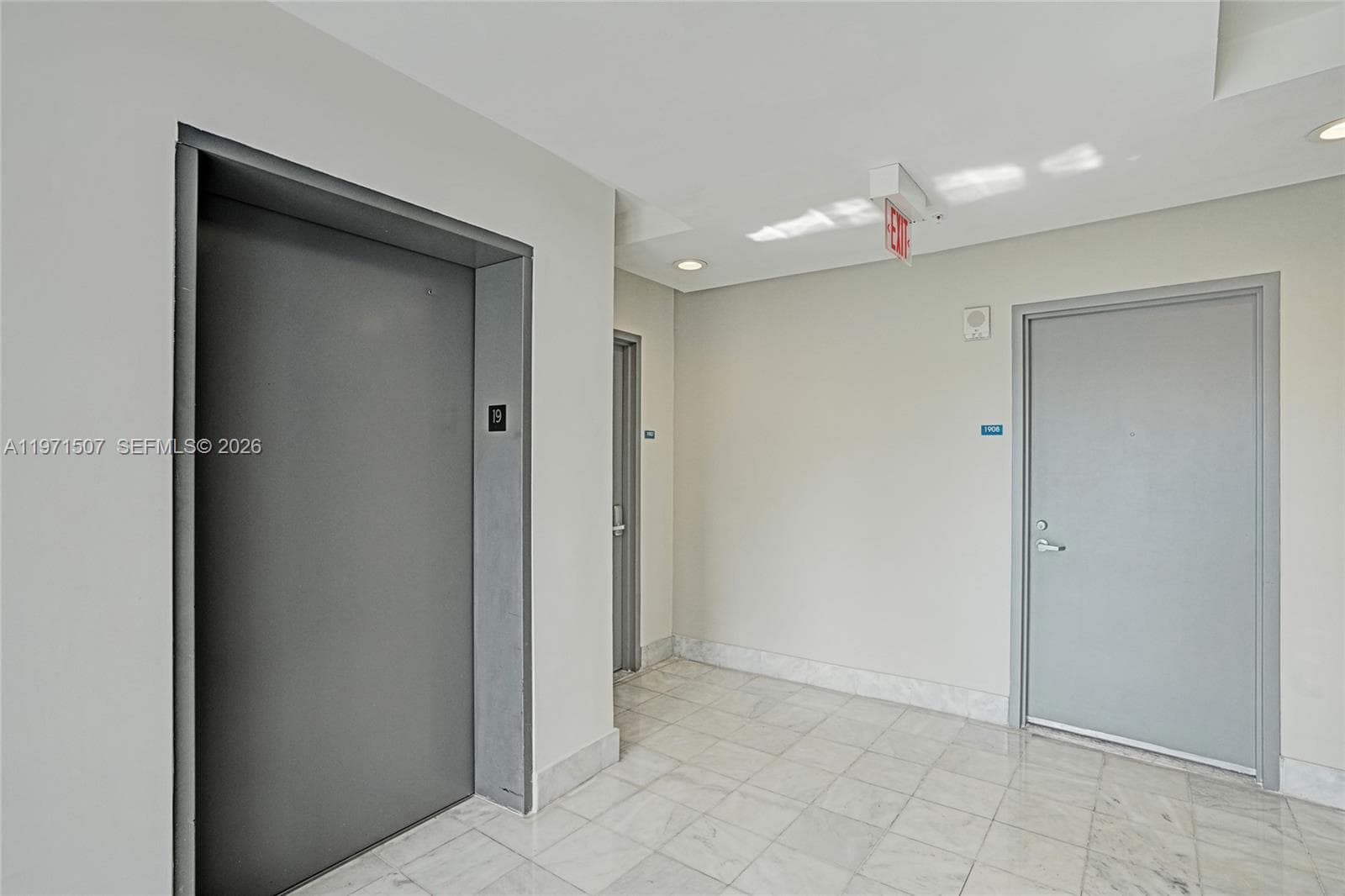 601 NE 36th St # 1908, Miami FL 33137 — 38