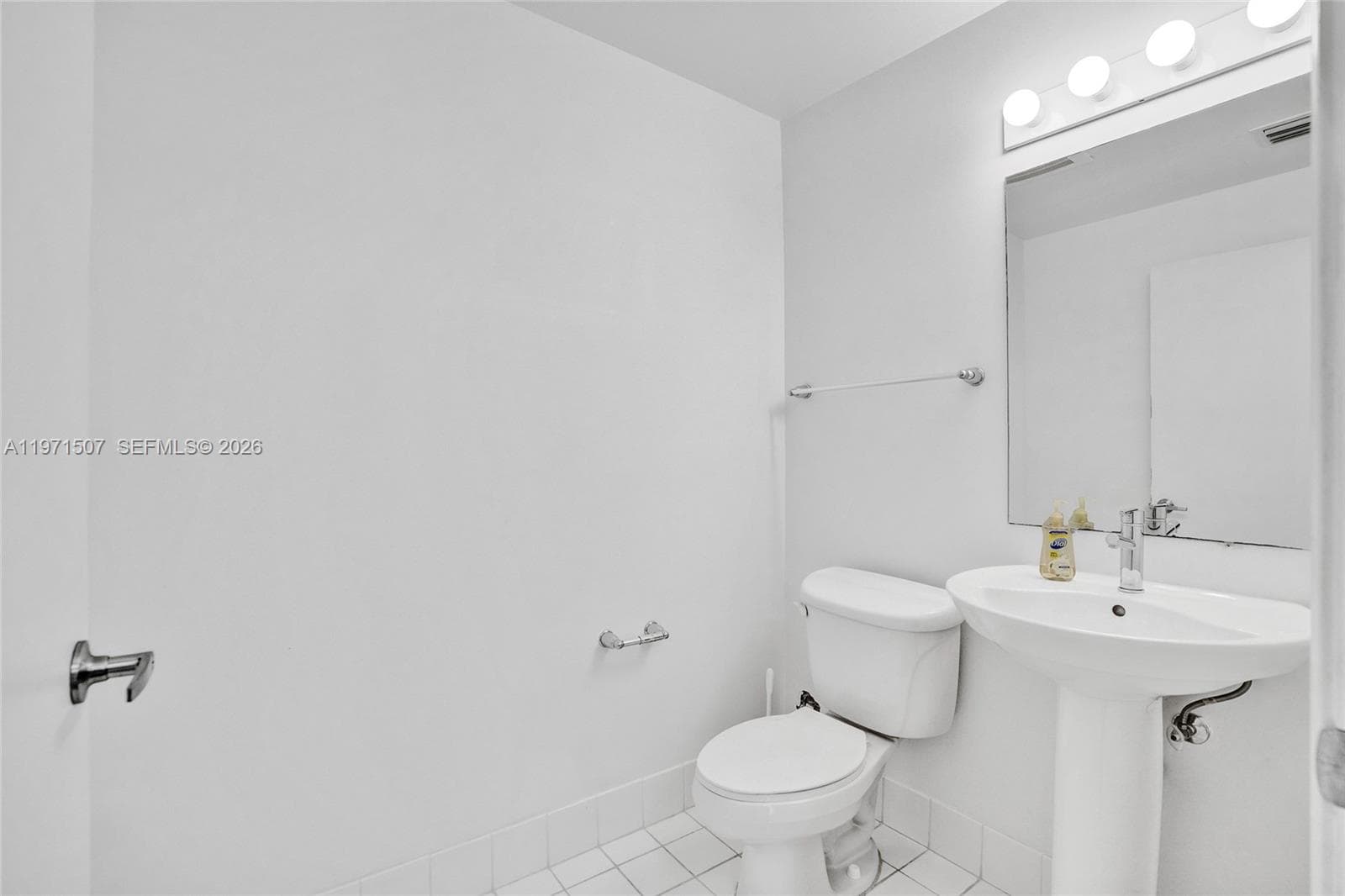 601 NE 36th St # 1908, Miami FL 33137 — 4