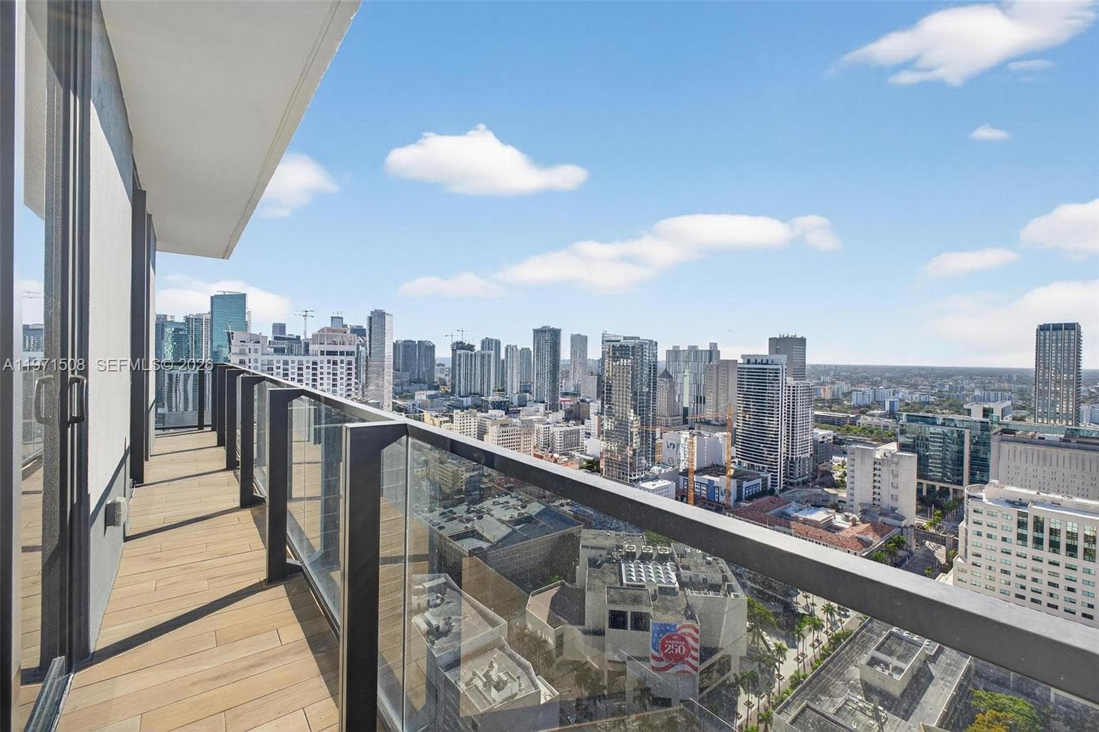 398 NE 5th St # 3218, Miami FL 33132 — 29