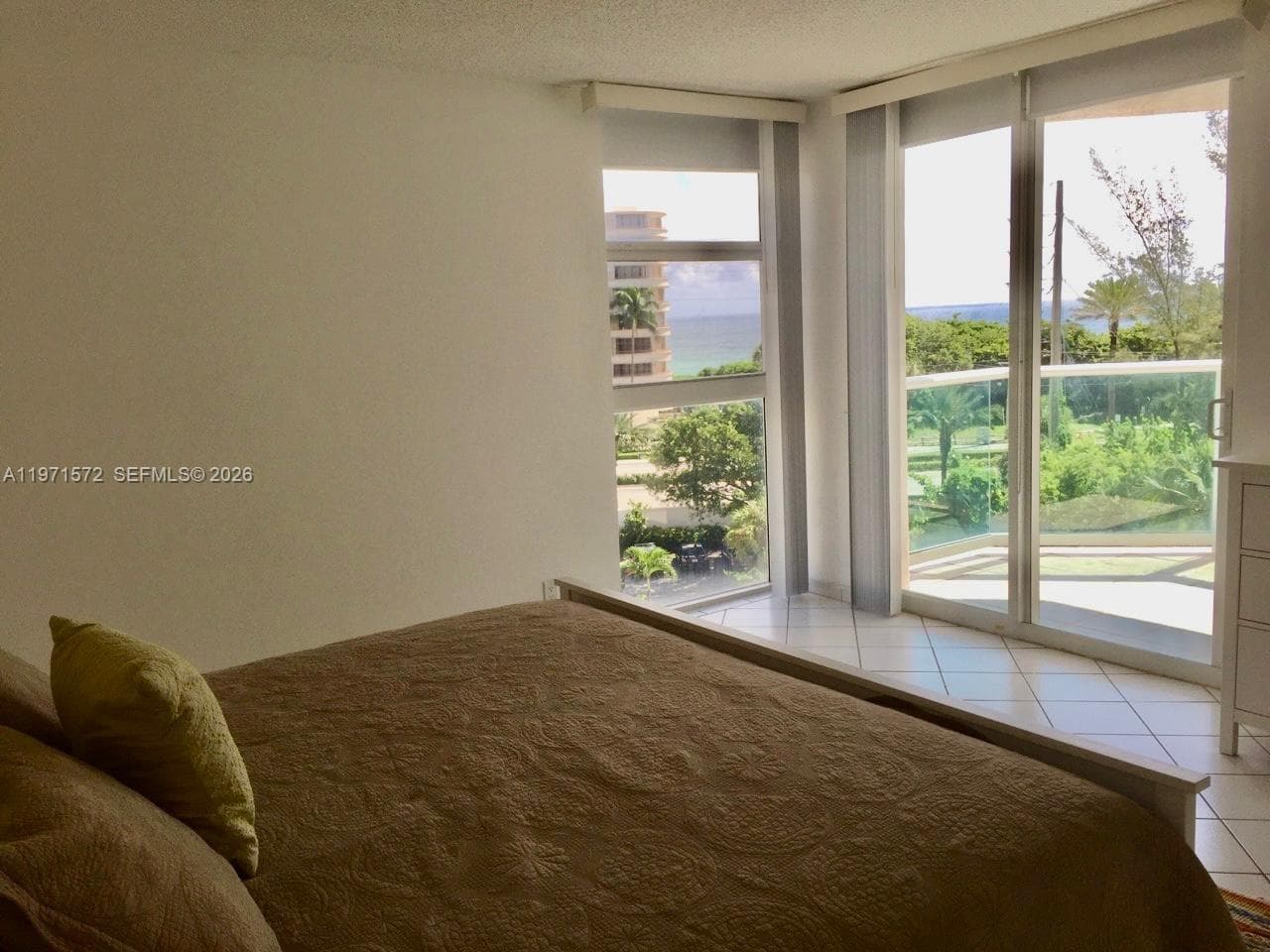 100 Bayview Dr # 516, Sunny Isles Beach FL 33160 — 16