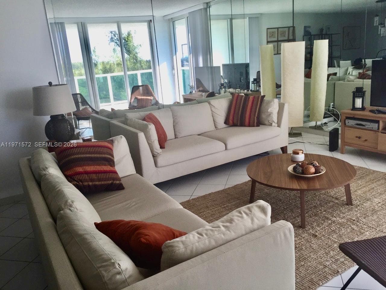 100 Bayview Dr # 516, Sunny Isles Beach FL 33160 — 22
