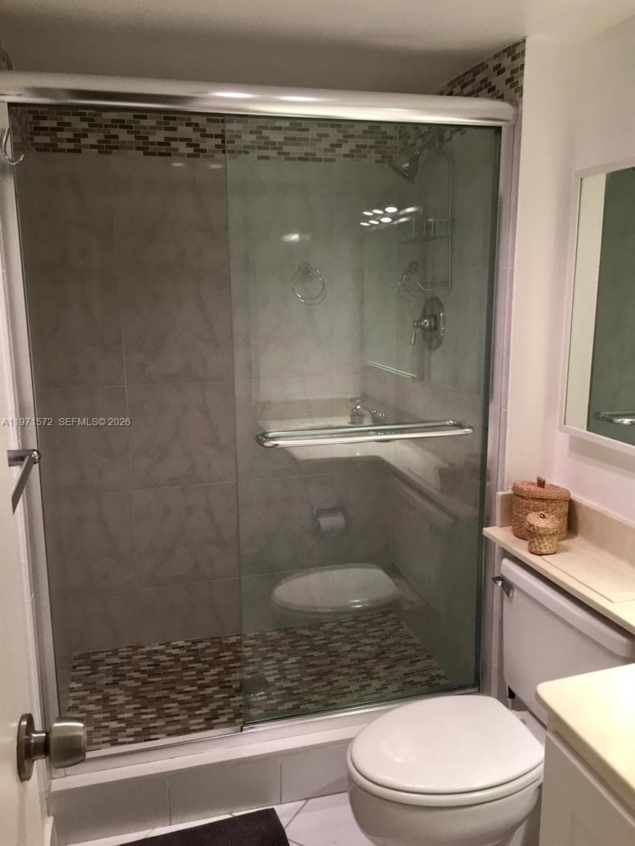 100 Bayview Dr # 516, Sunny Isles Beach FL 33160 — 28