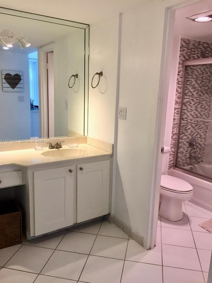 100 Bayview Dr # 516, Sunny Isles Beach FL 33160 — 5