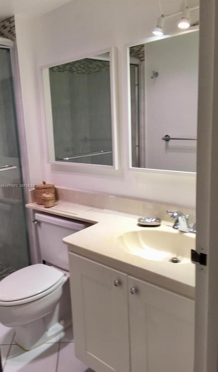 100 Bayview Dr # 516, Sunny Isles Beach FL 33160 — 30