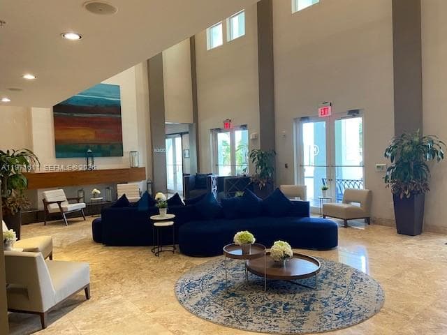 5300 NW 87th Ave # 316, Doral FL 33178 — 2