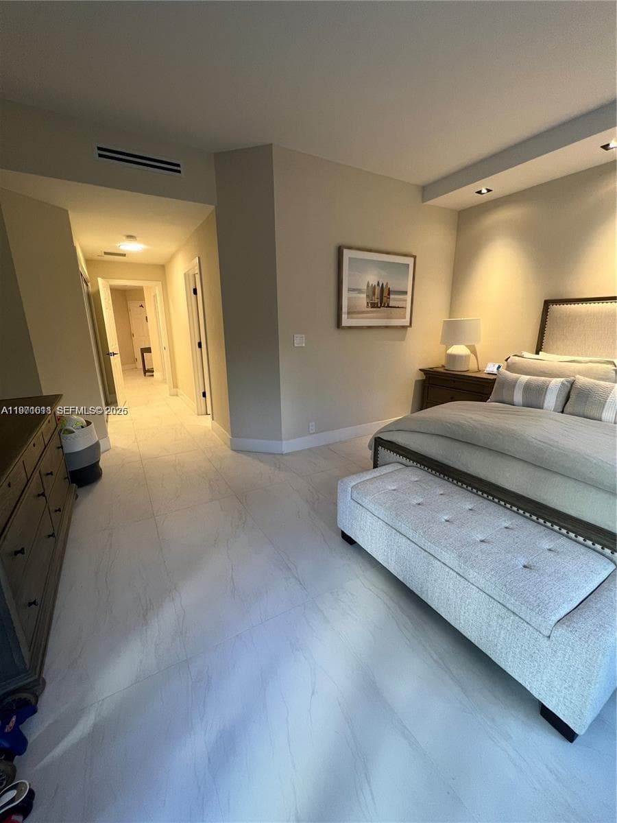 3900 Island Blvd # B308, Aventura FL 33160 — 10