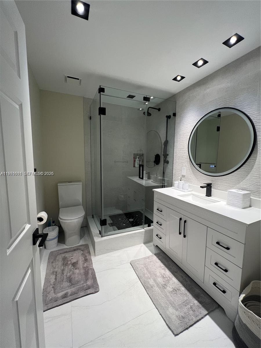 3900 Island Blvd # B308, Aventura FL 33160 — 21