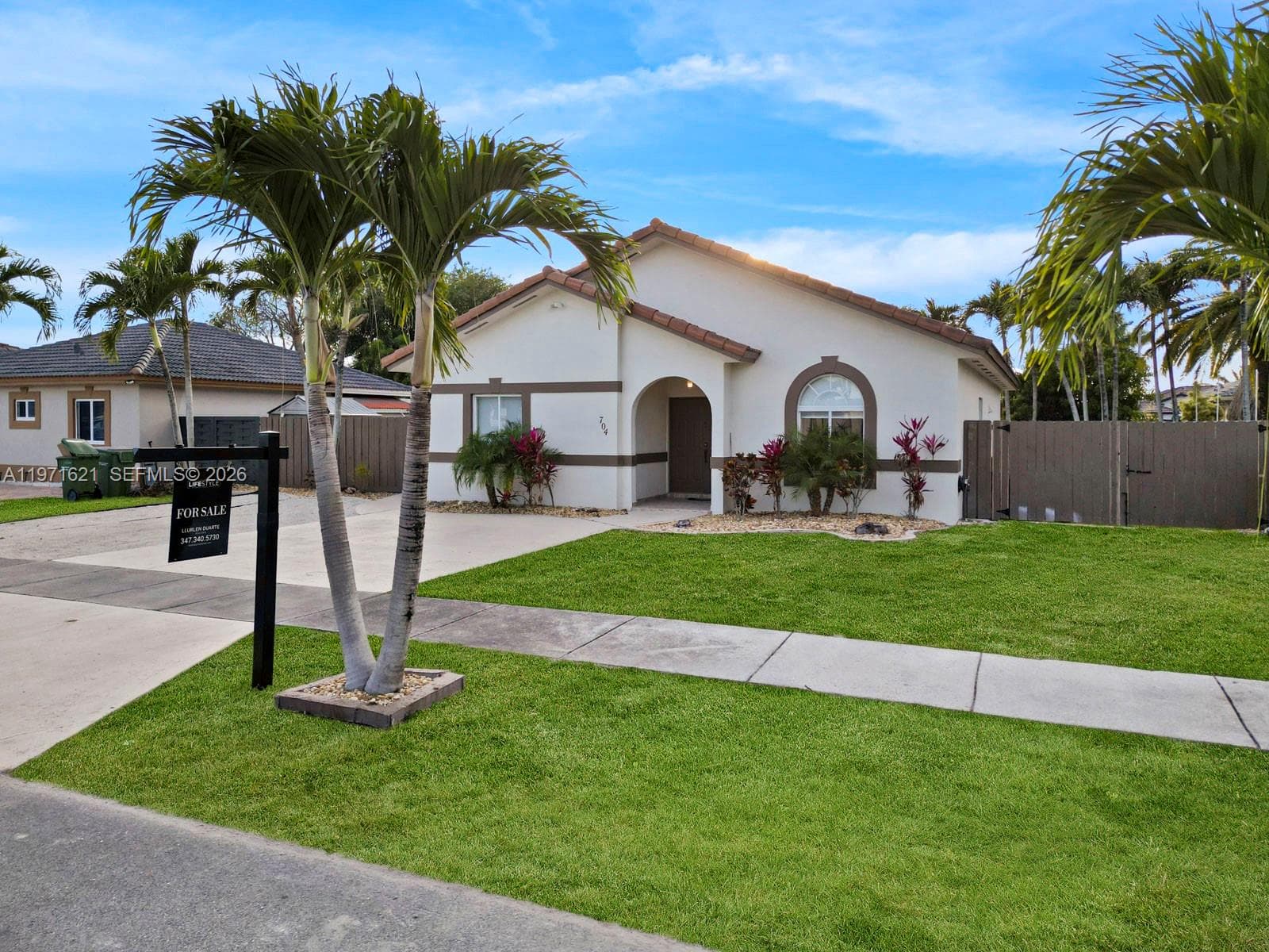 704 SE 14th Pl, Homestead FL 33033 — 2