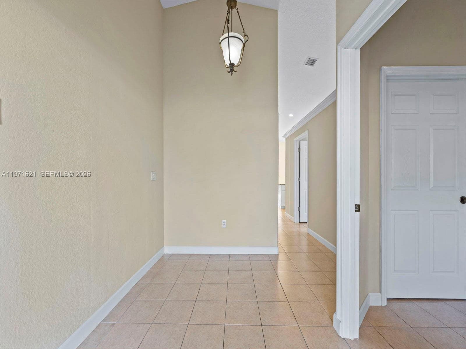 704 SE 14th Pl, Homestead FL 33033 — 9