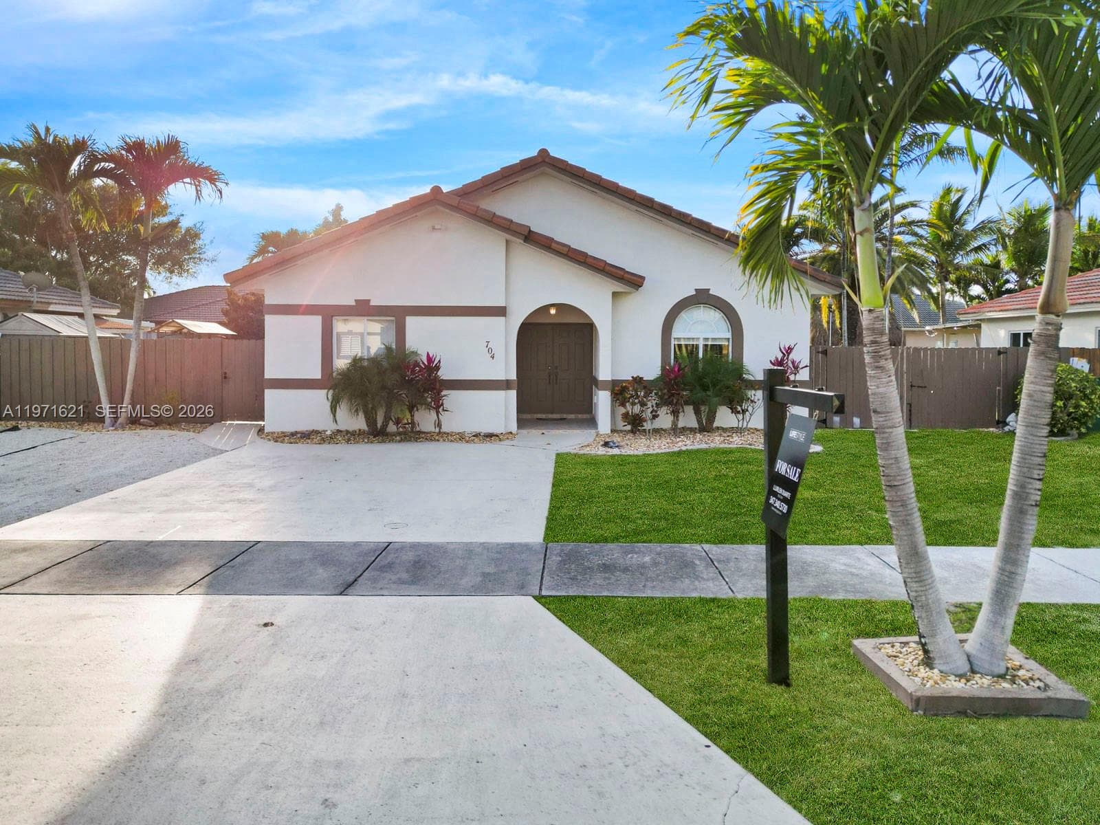 704 SE 14th Pl, Homestead FL 33033 — 4