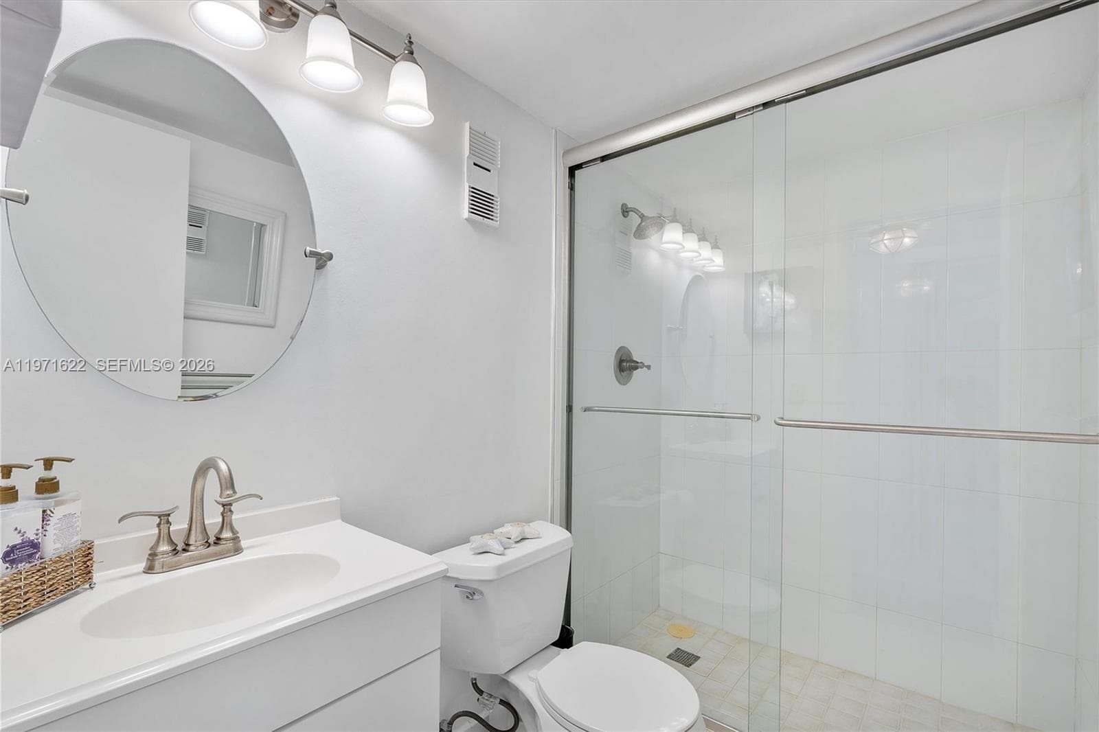 9273 Collins Ave # 901, Surfside FL 33154 — 16