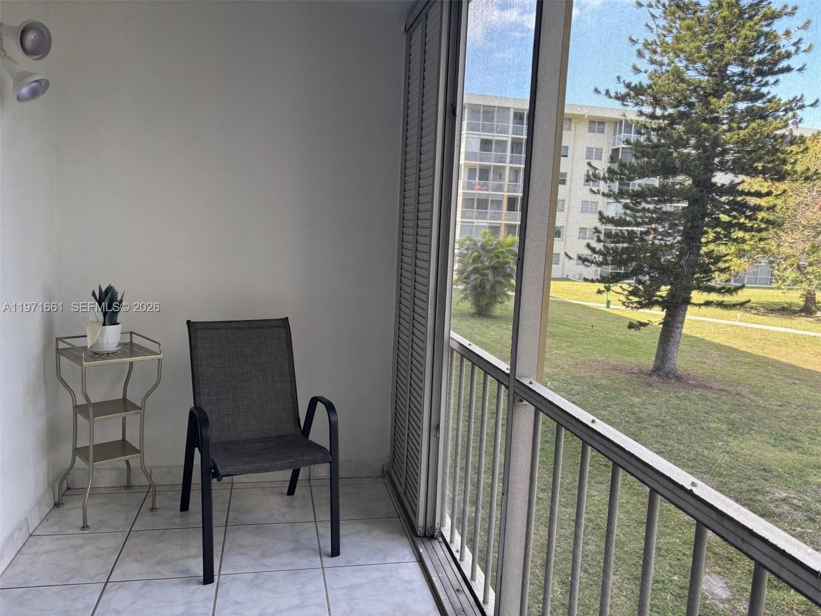 2903 Point East Dr # K207, Aventura FL 33160 — 21
