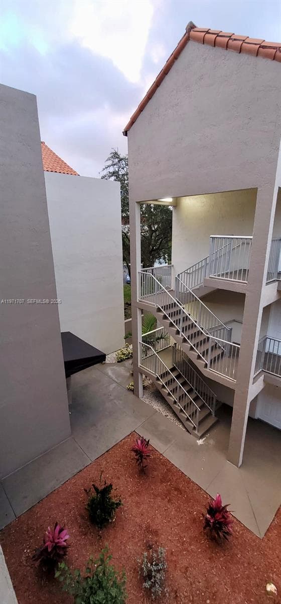 6155 NW 186th St # 308, Hialeah FL 33015 — 27