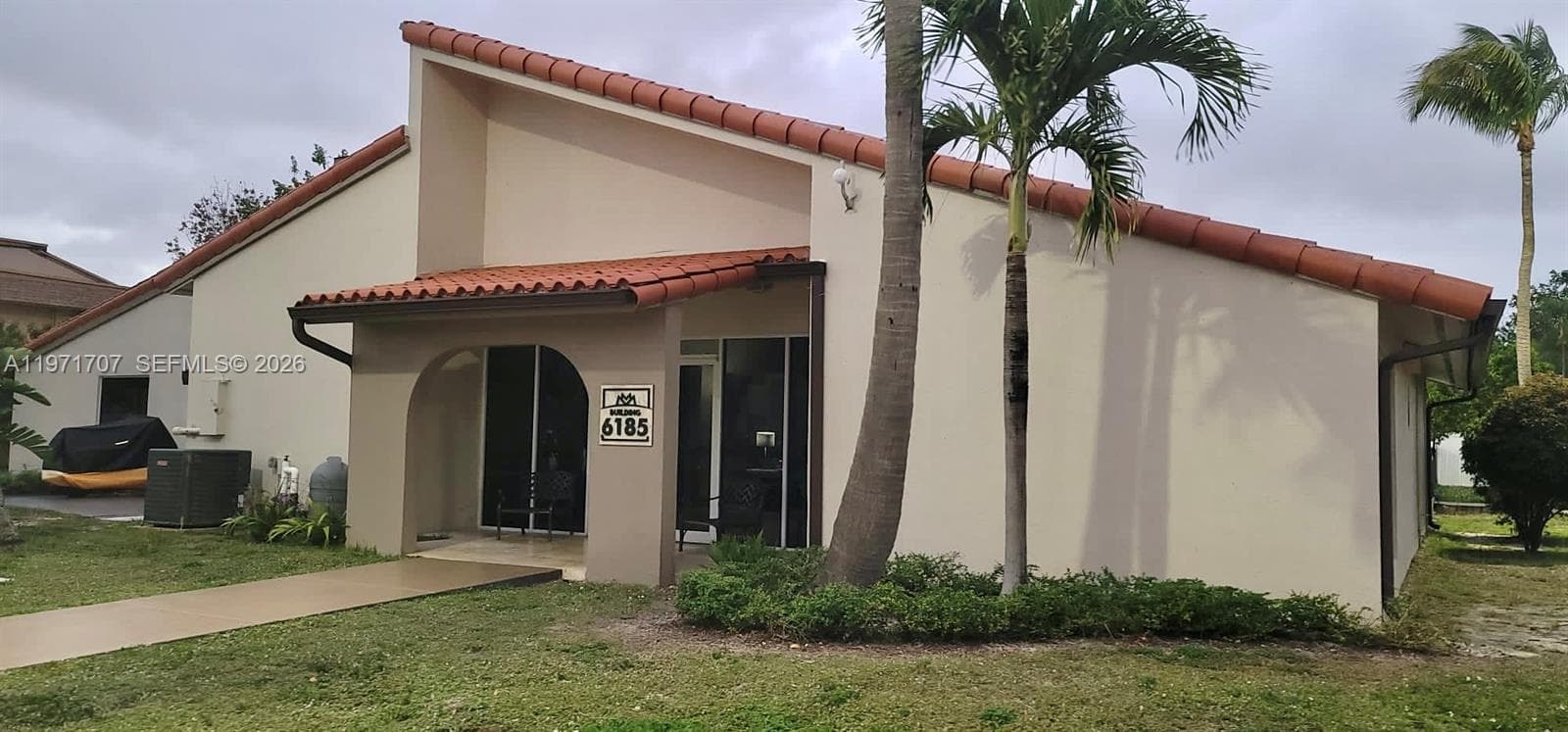 6155 NW 186th St # 308, Hialeah FL 33015 — 36