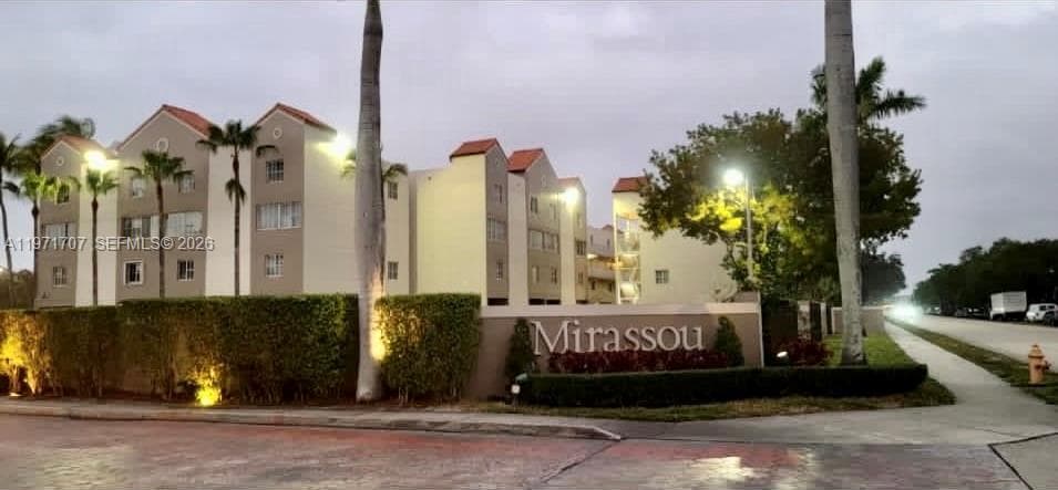 6155 NW 186th St # 308, Hialeah FL 33015 — 1