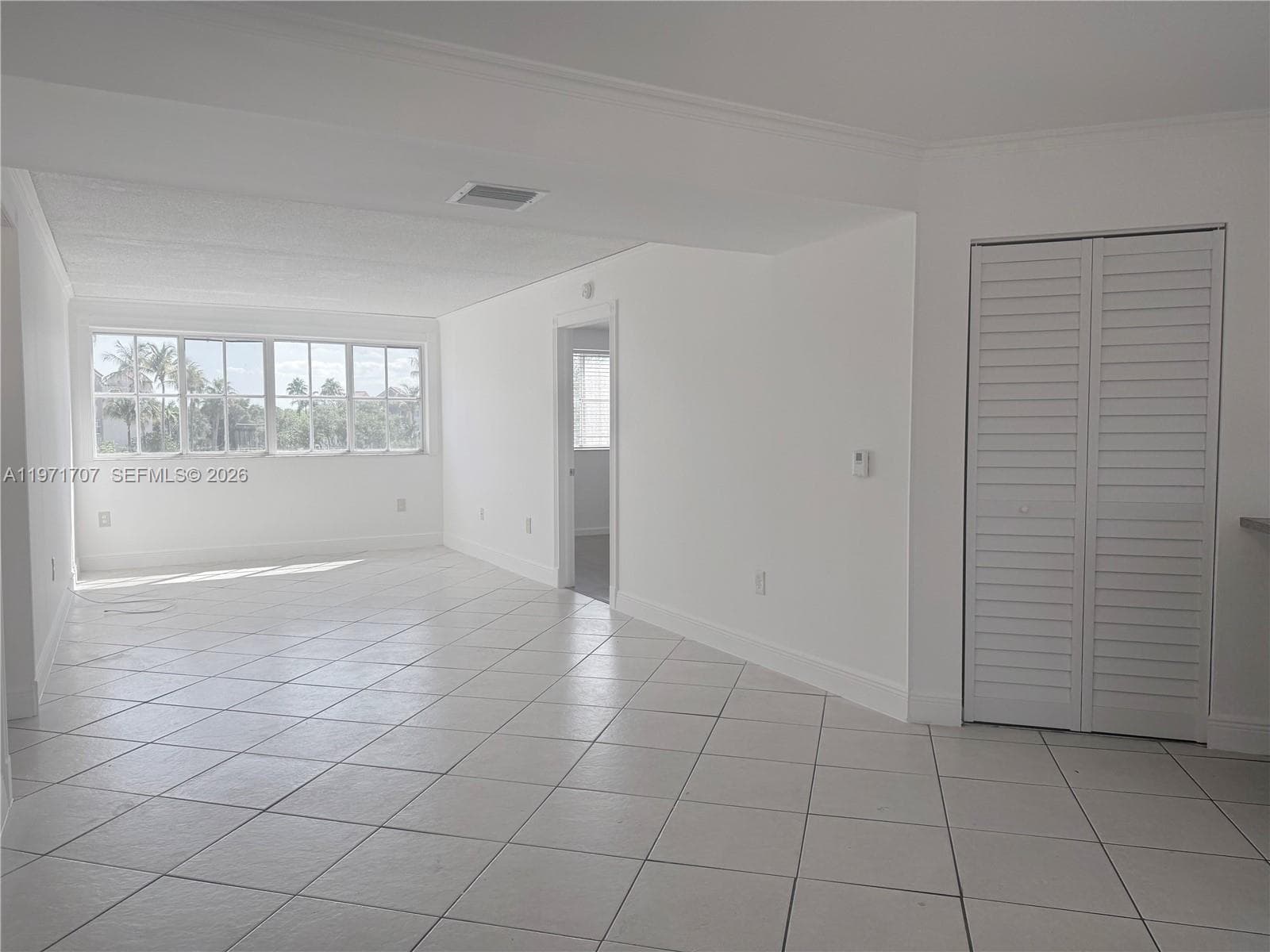 6155 NW 186th St # 308, Hialeah FL 33015 — 11