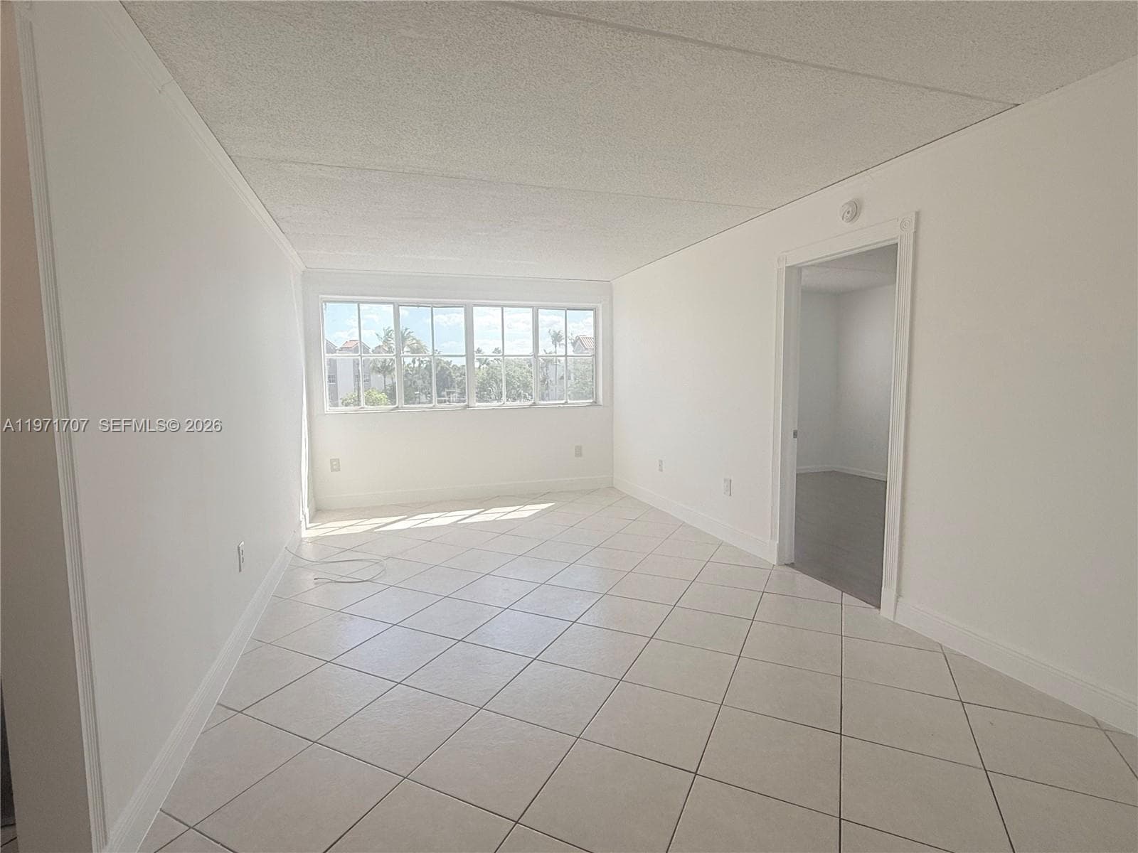 6155 NW 186th St # 308, Hialeah FL 33015 — 8