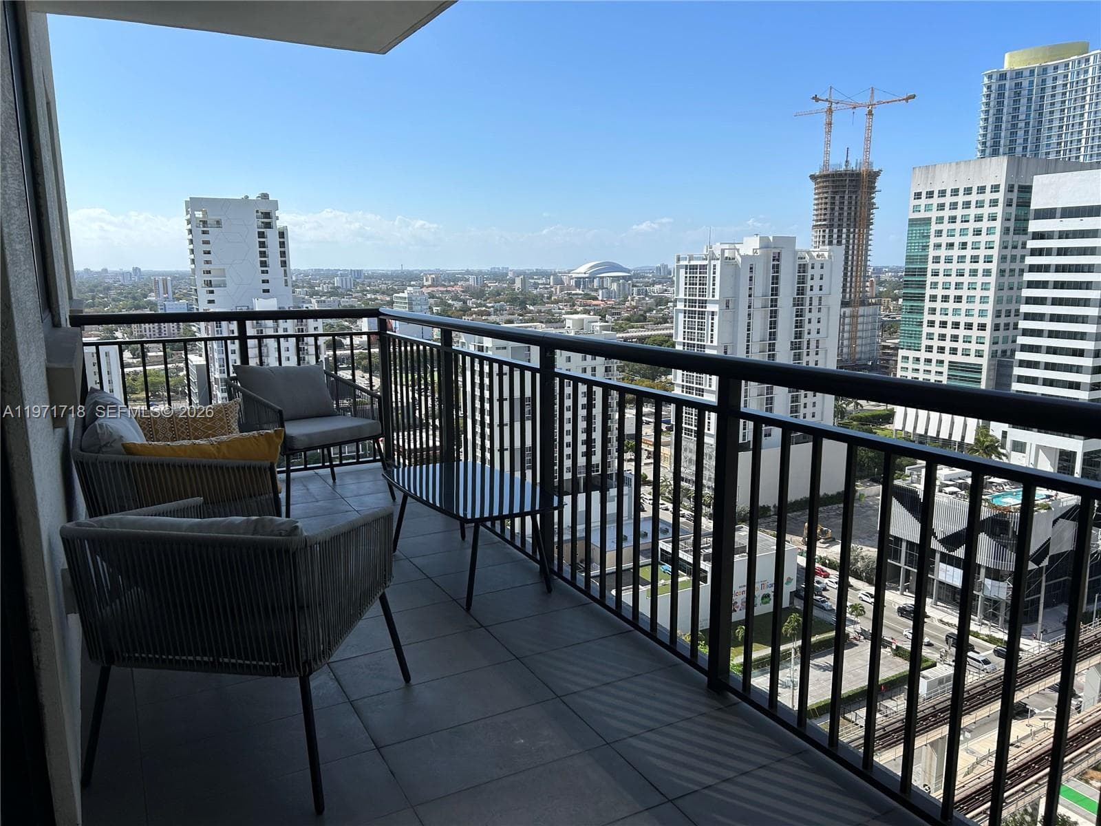 999 SW 1st Ave # 2114, Miami FL 33130 — 2