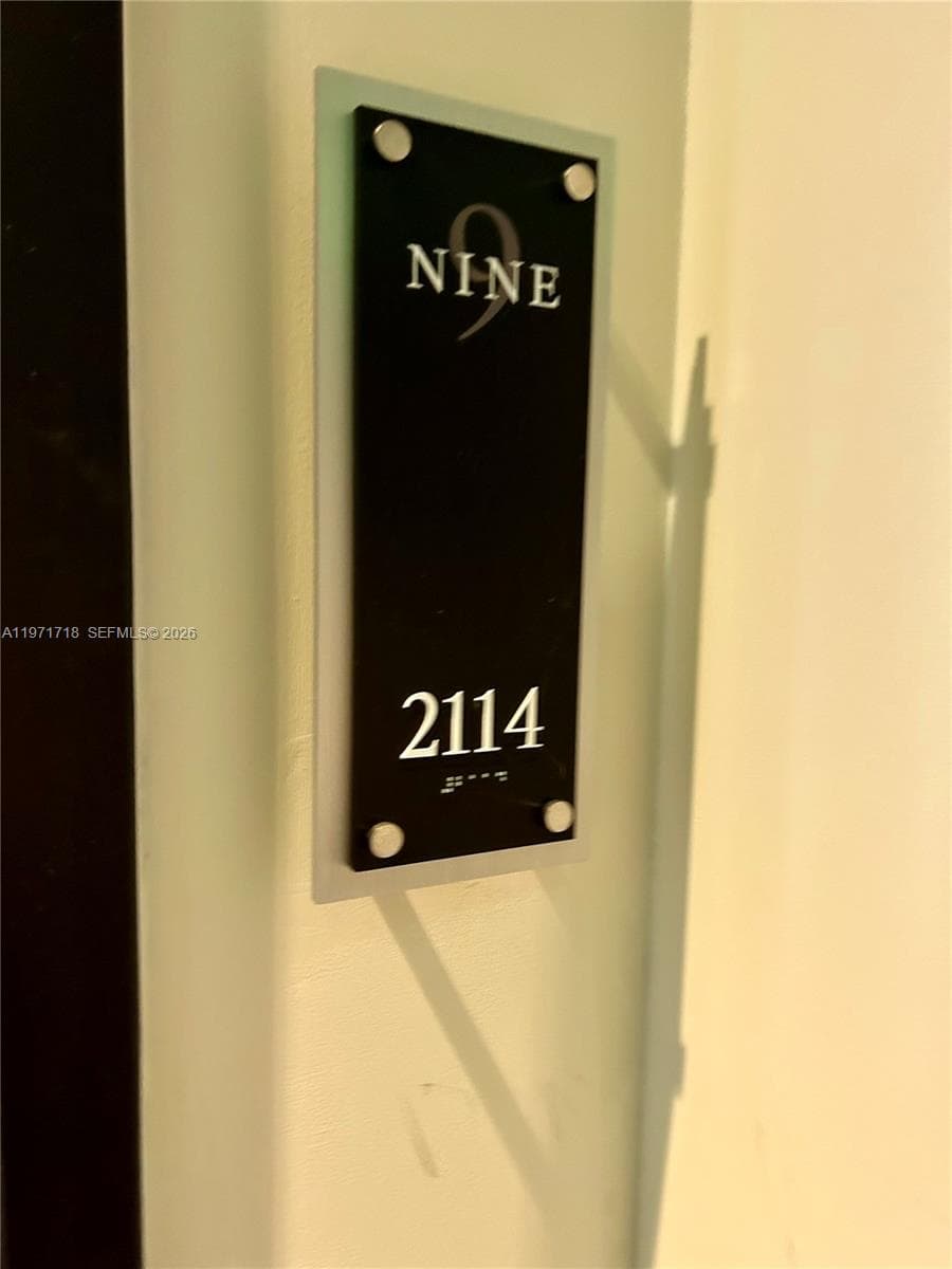 999 SW 1st Ave # 2114, Miami FL 33130 — 3
