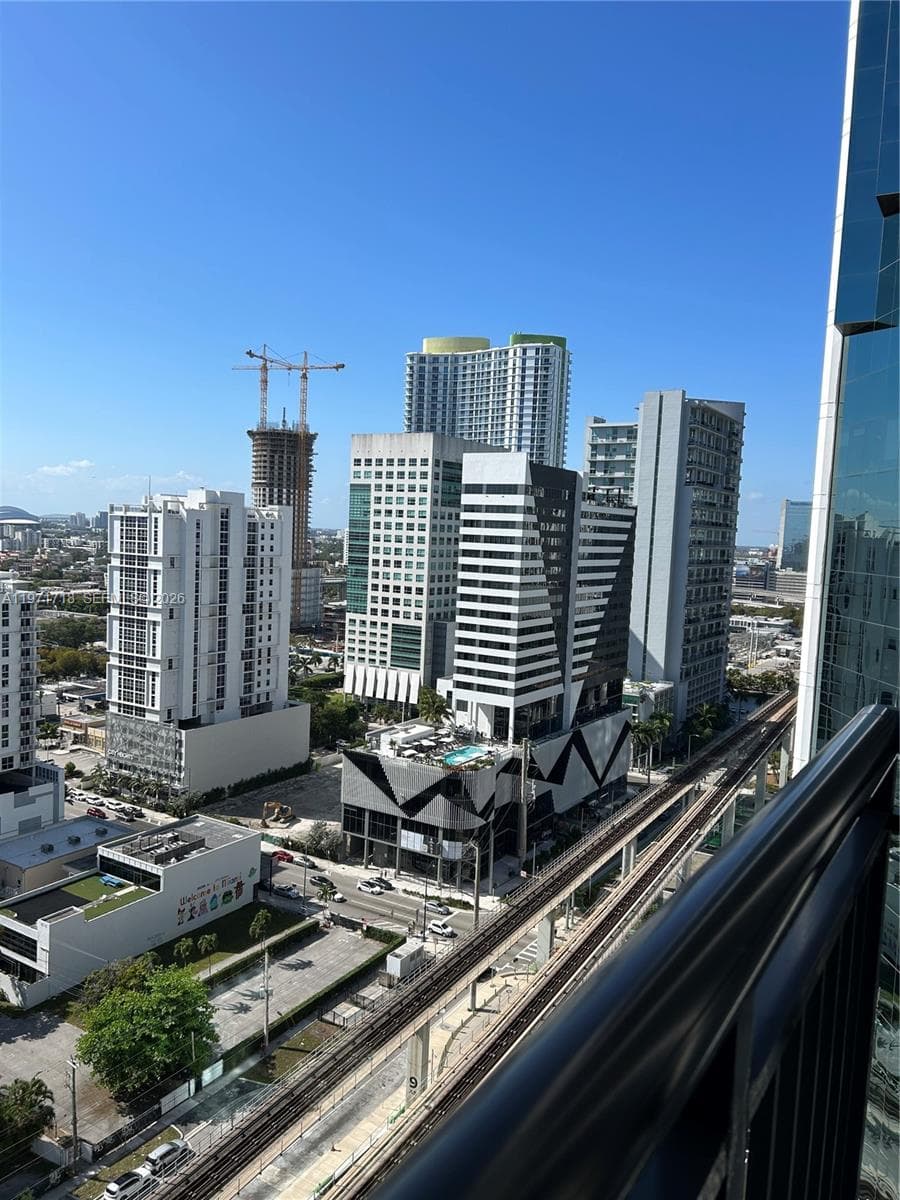 999 SW 1st Ave # 2114, Miami FL 33130 — 15