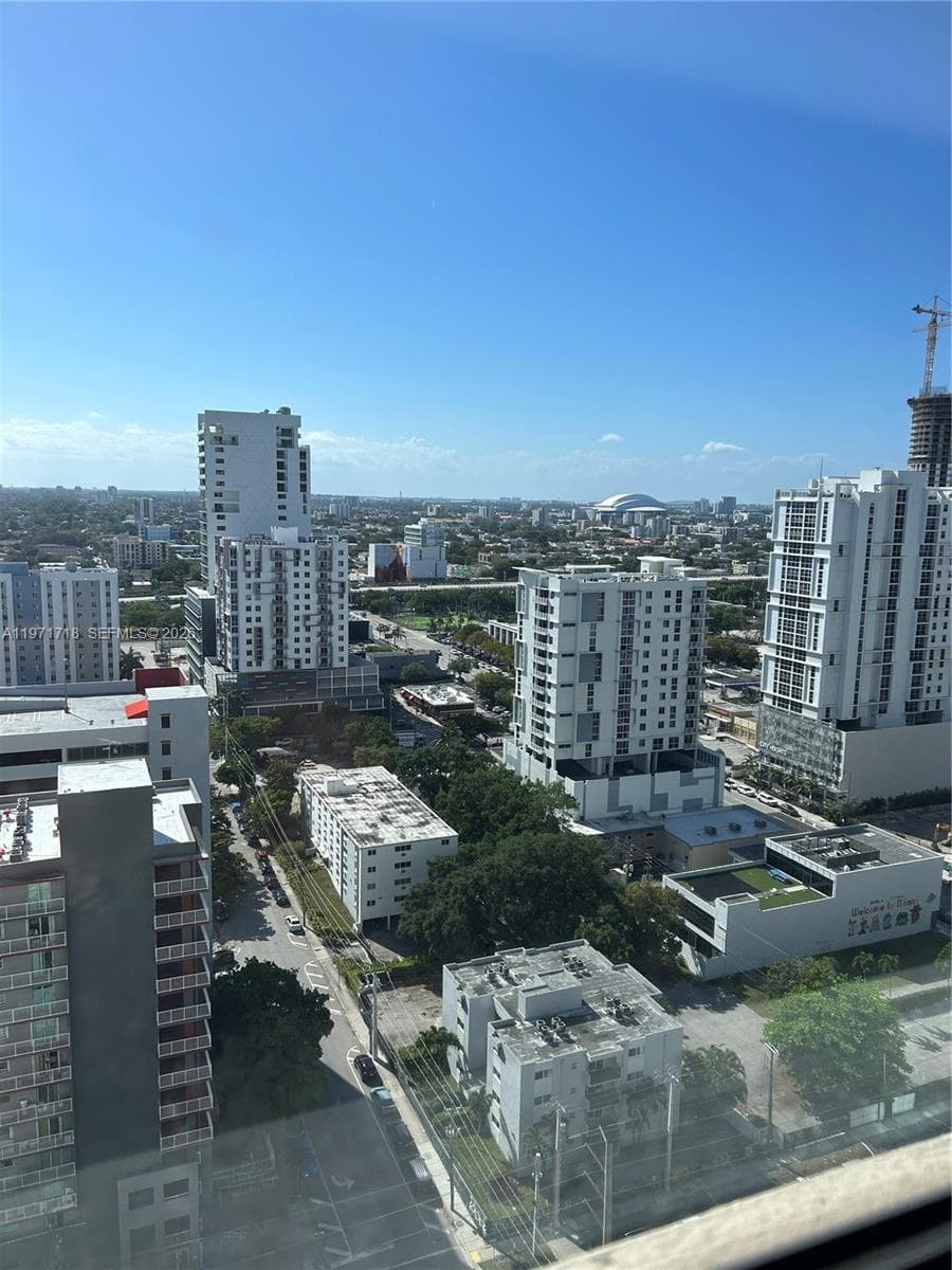 999 SW 1st Ave # 2114, Miami FL 33130 — 29