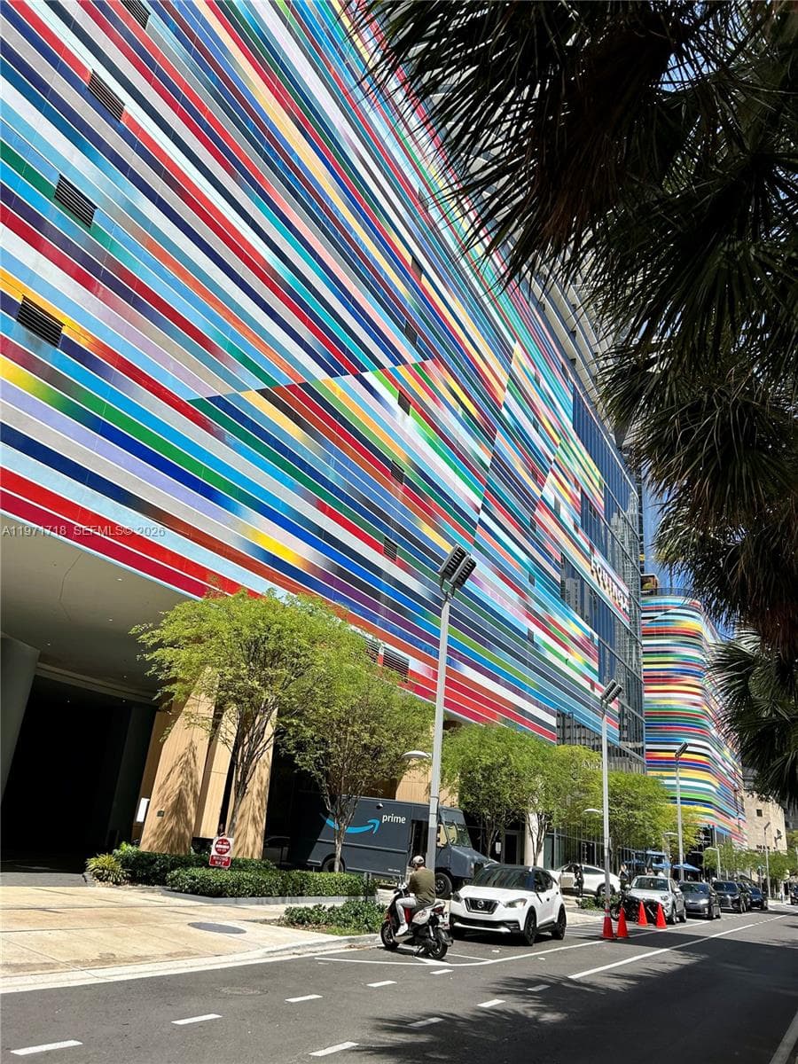 999 SW 1st Ave # 2114, Miami FL 33130 — 4