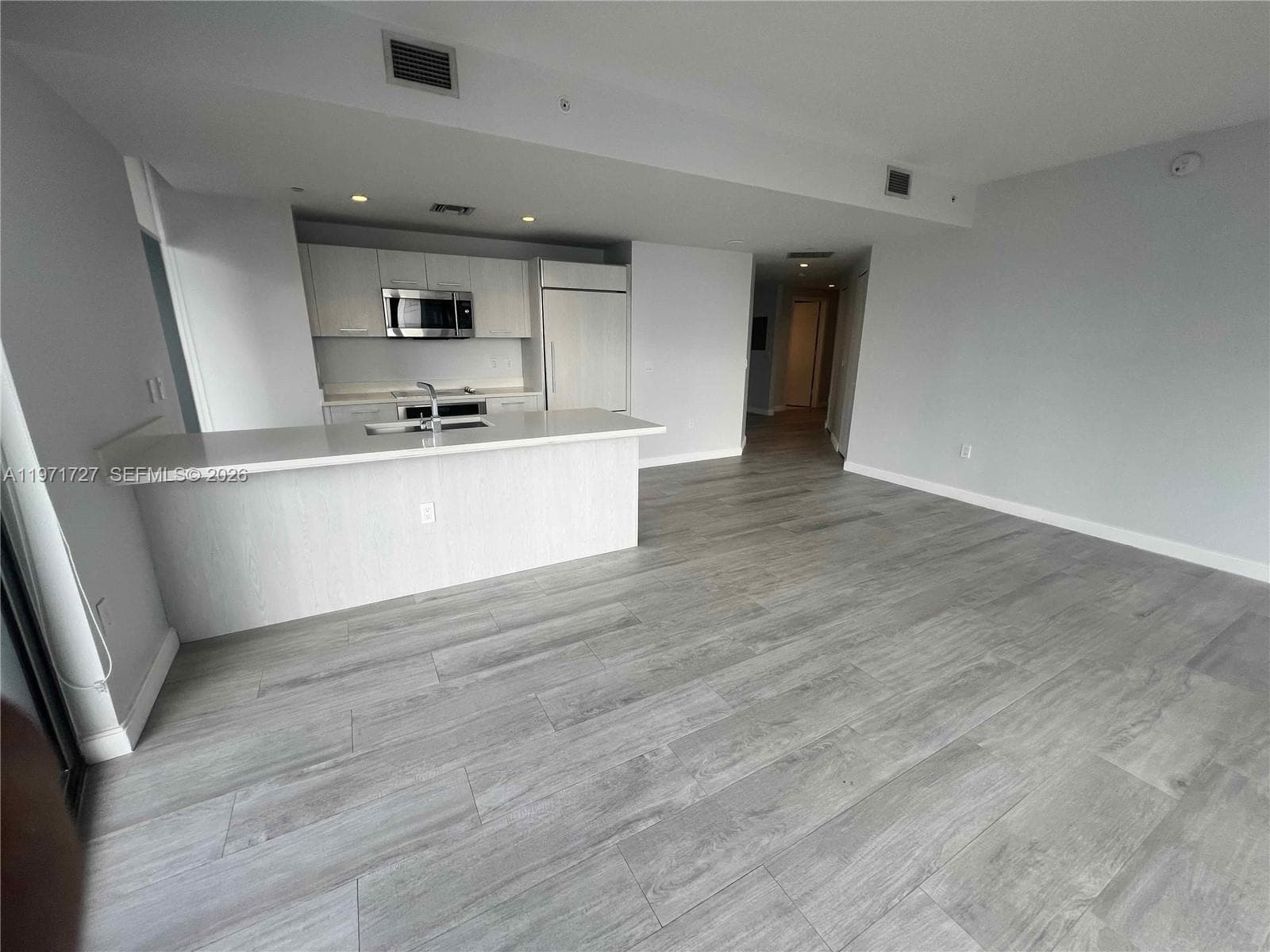 45 SW 9th St # 3703, Miami FL 33130 — 6