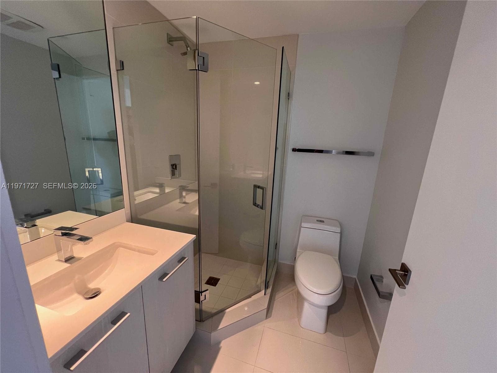 45 SW 9th St # 3703, Miami FL 33130 — 28