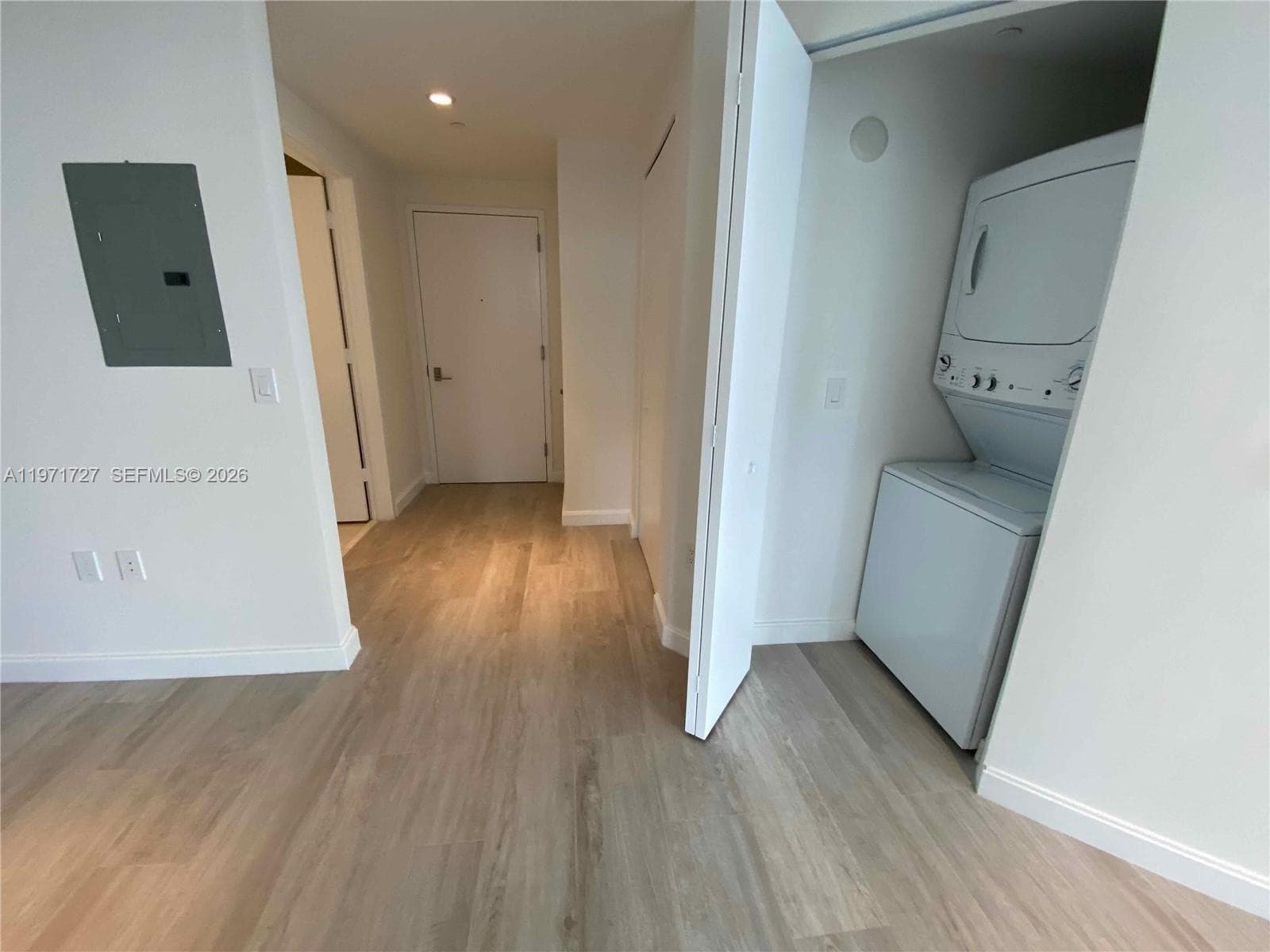45 SW 9th St # 3703, Miami FL 33130 — 20