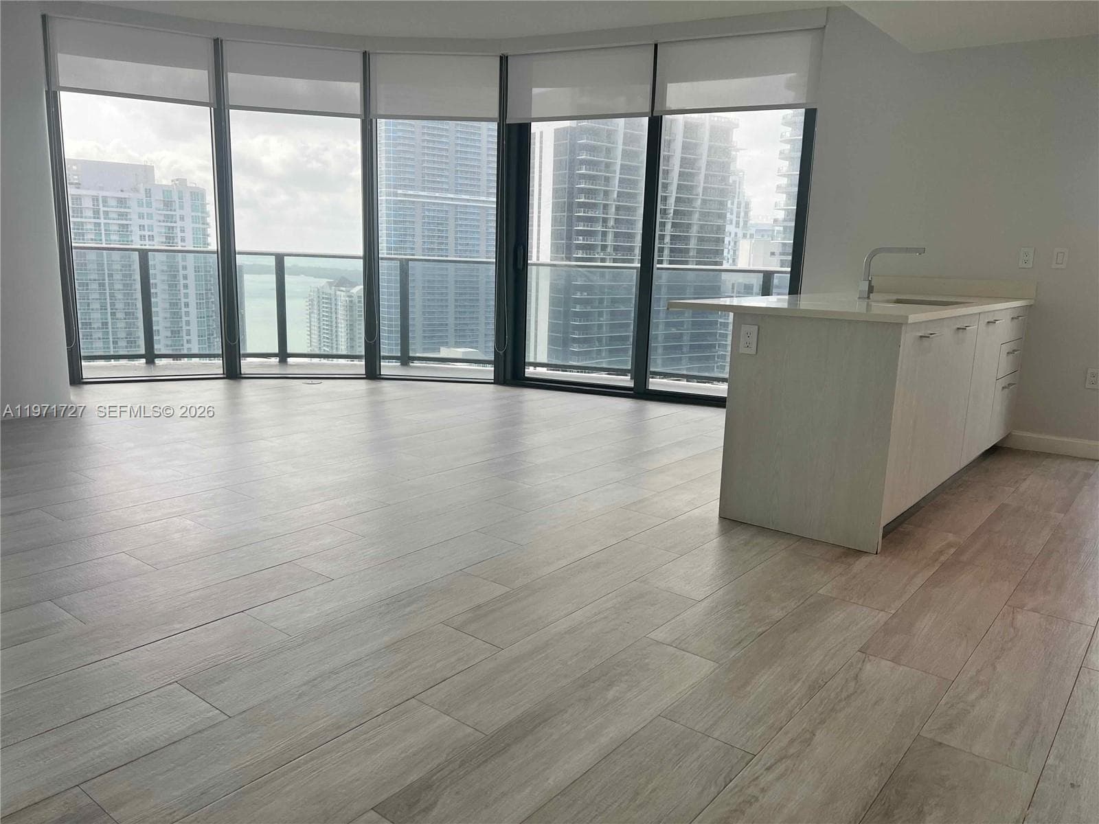 45 SW 9th St # 3703, Miami FL 33130 — 9