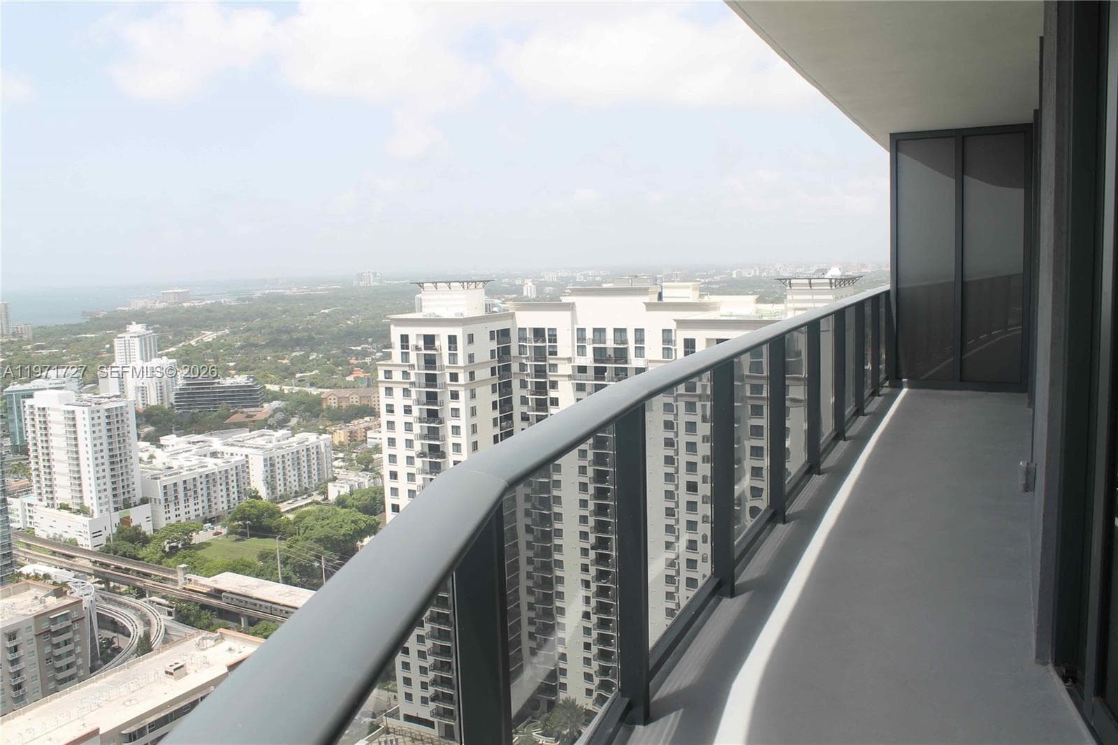 45 SW 9th St # 3703, Miami FL 33130 — 48