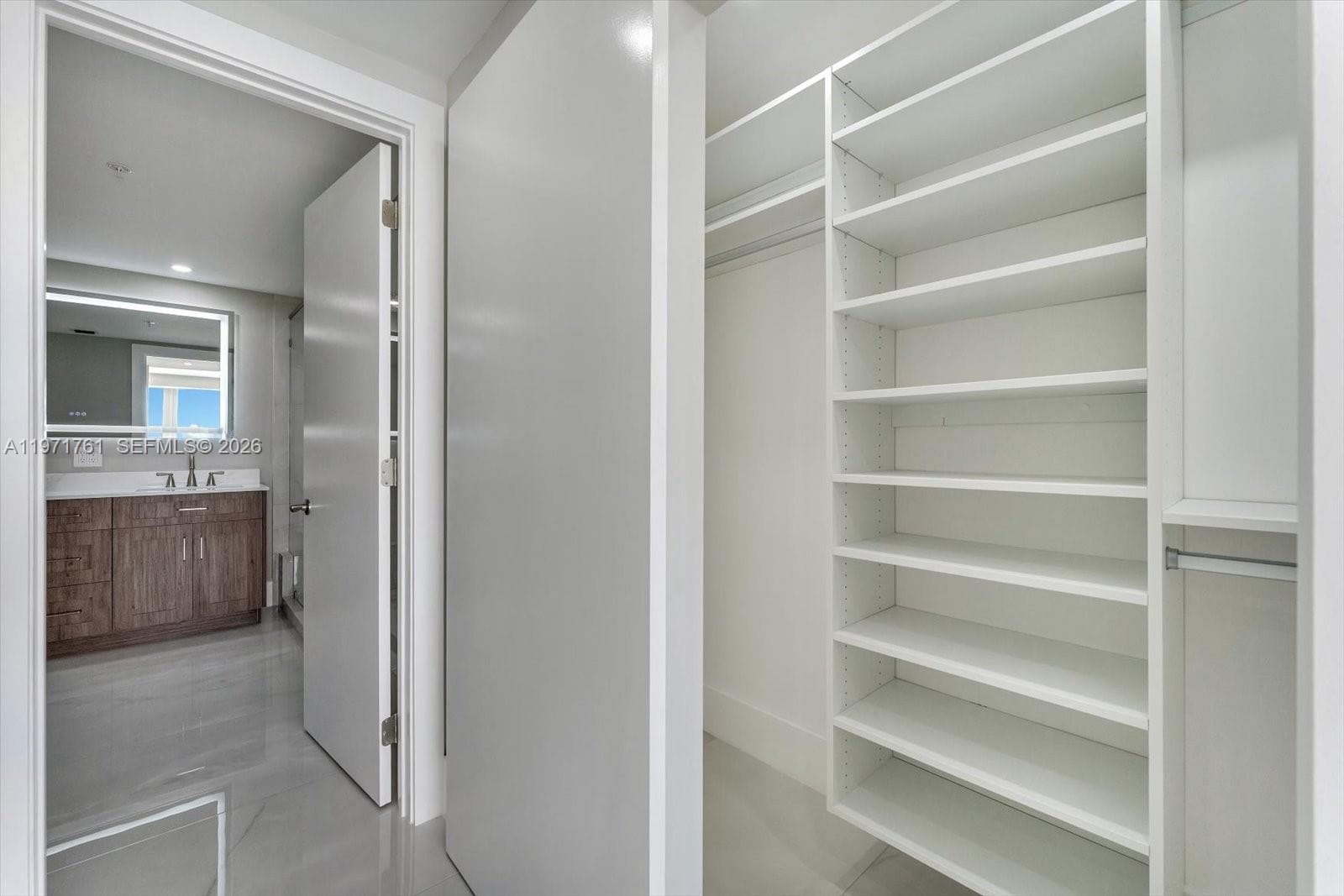 3400 SW 27th Ave # 602, Miami FL 33133 — 23