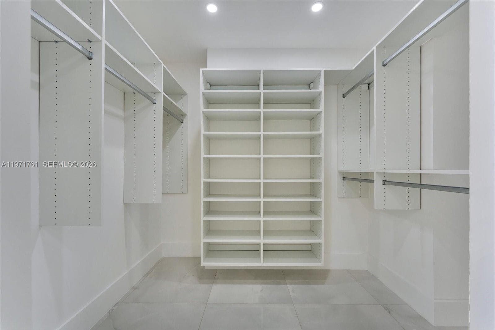3400 SW 27th Ave # 602, Miami FL 33133 — 22