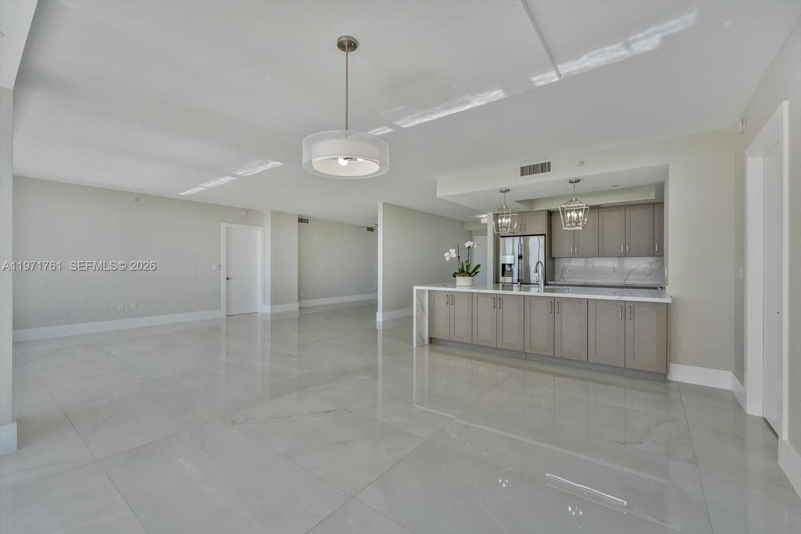 3400 SW 27th Ave # 602, Miami FL 33133 — 10